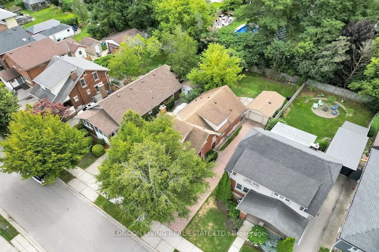 111 Garfield Avenue