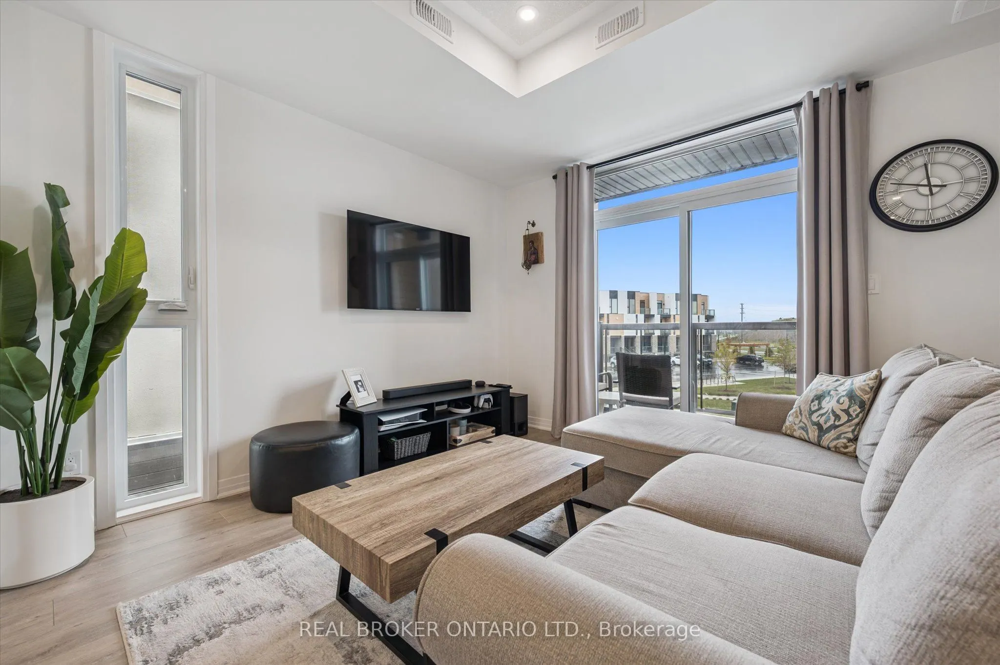142 FOAMFLOWER Place, #35
