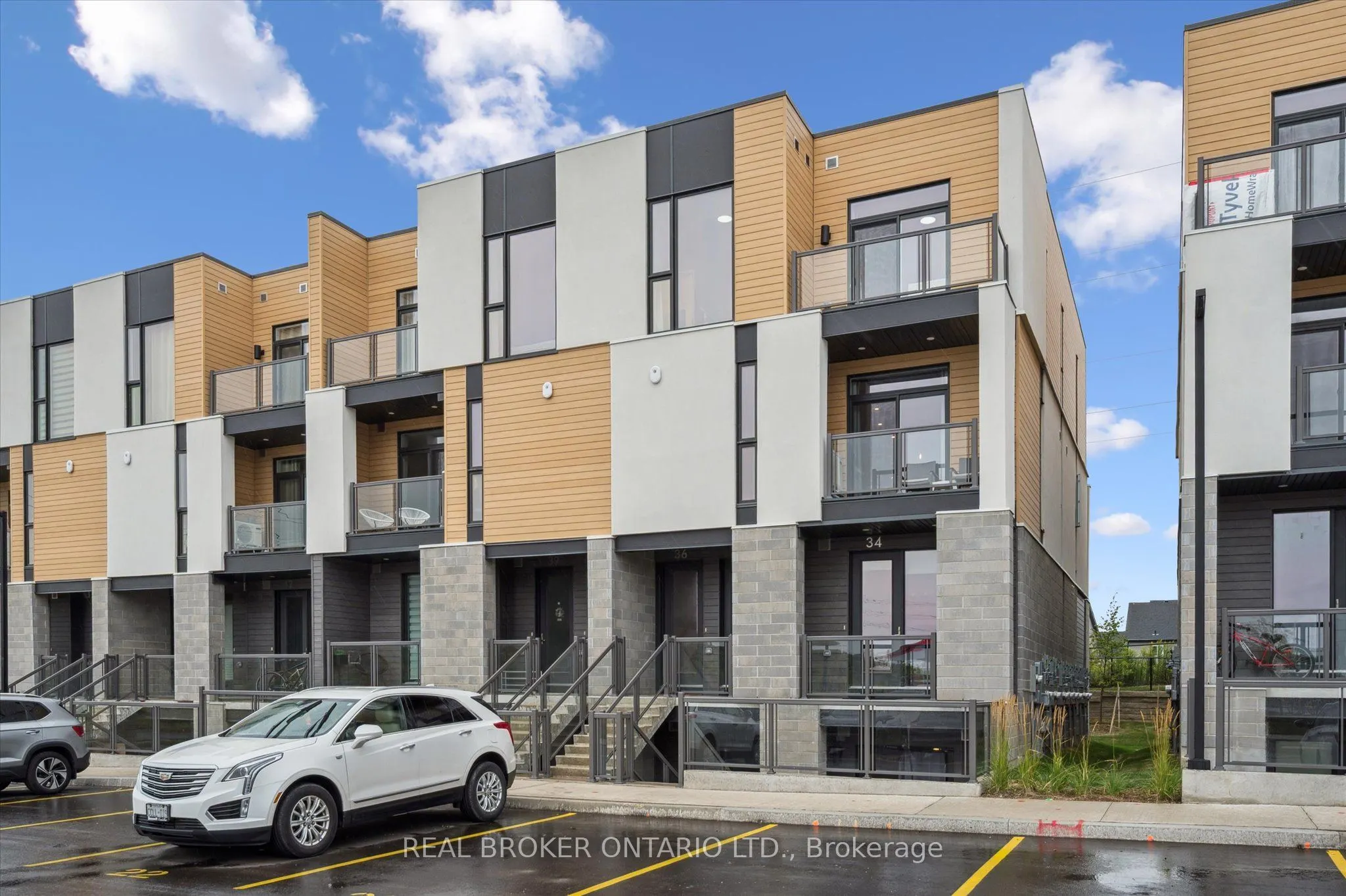 142 FOAMFLOWER Place, #35