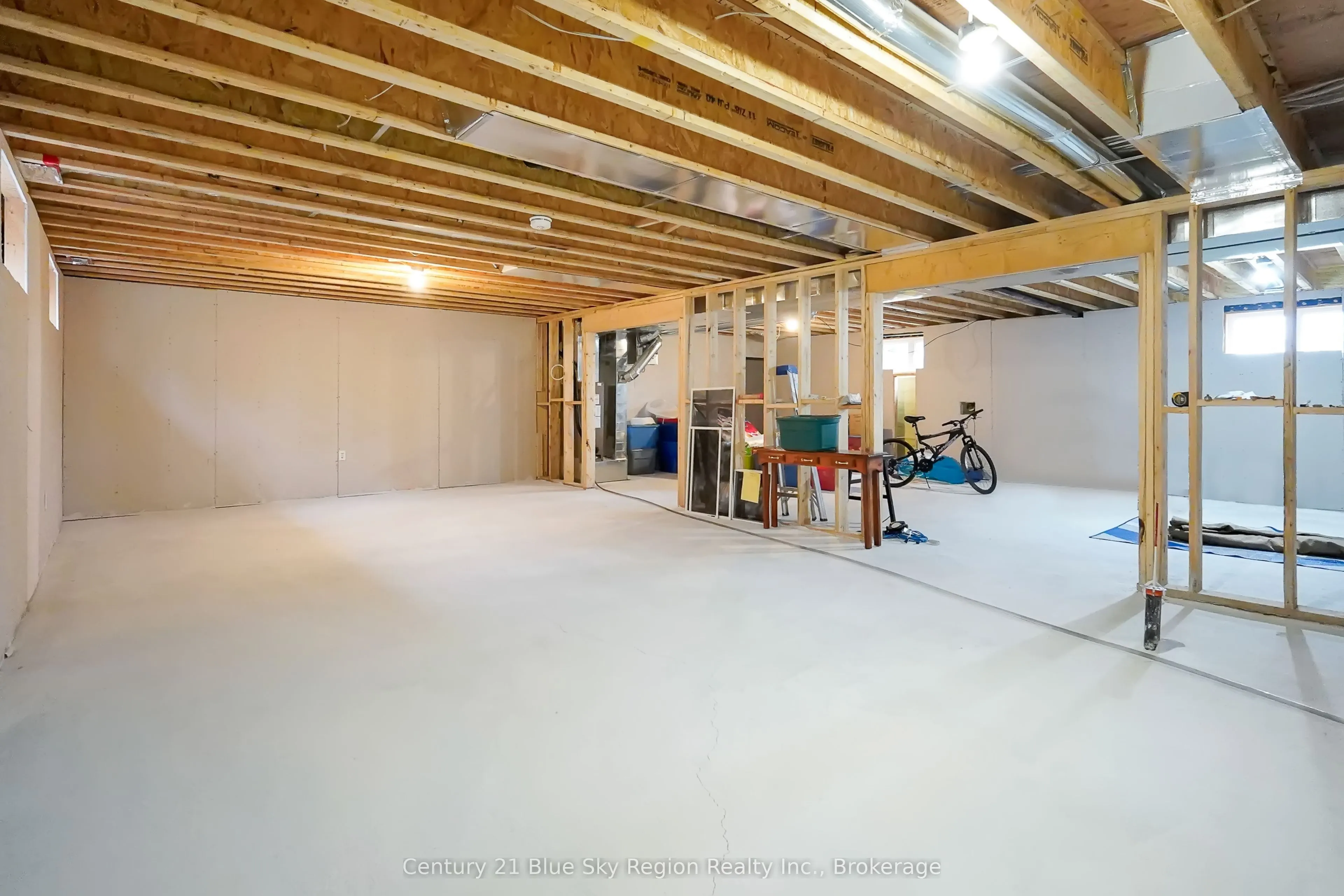 104 GREENWOOD Drive