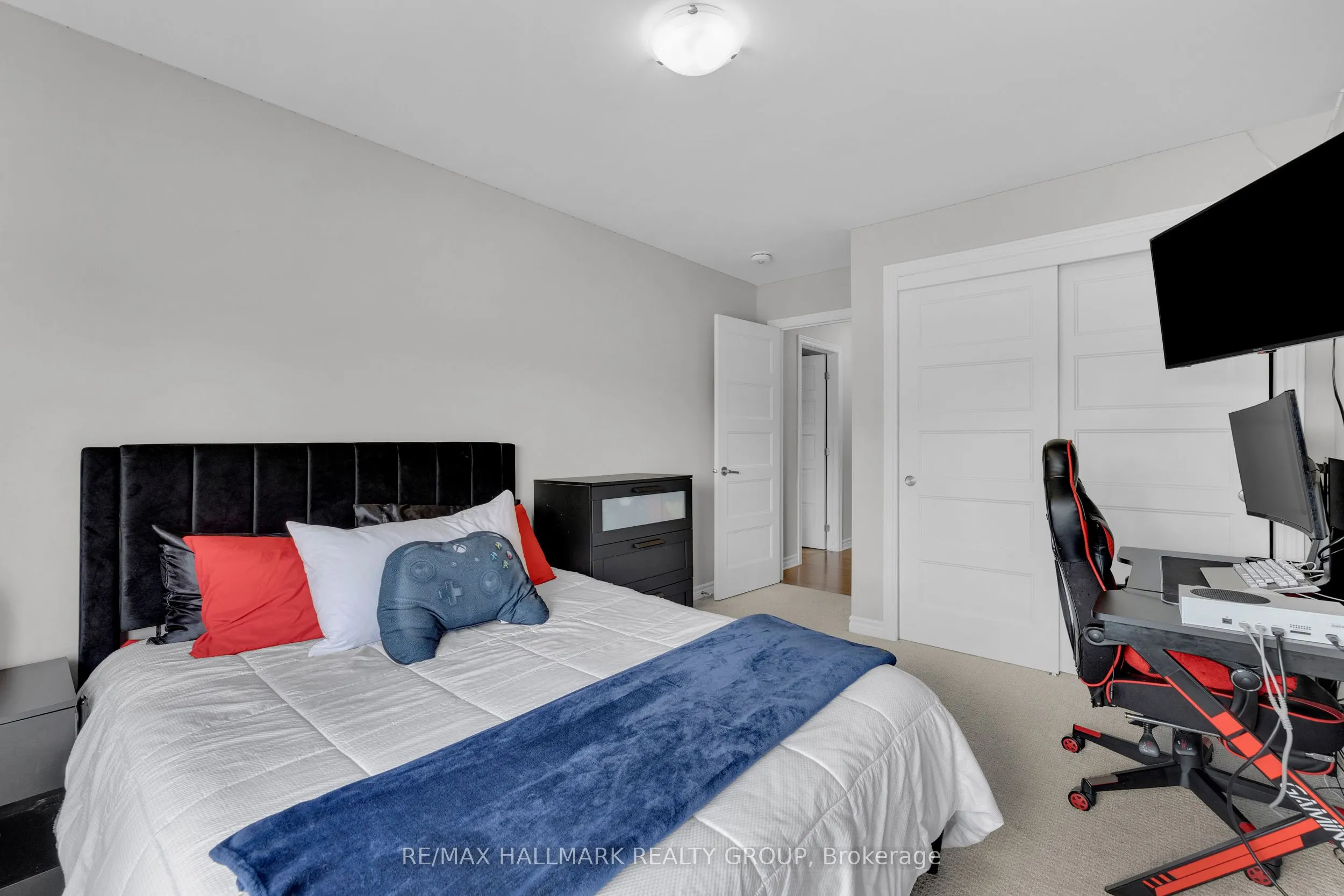 215 Blackhorse Drive