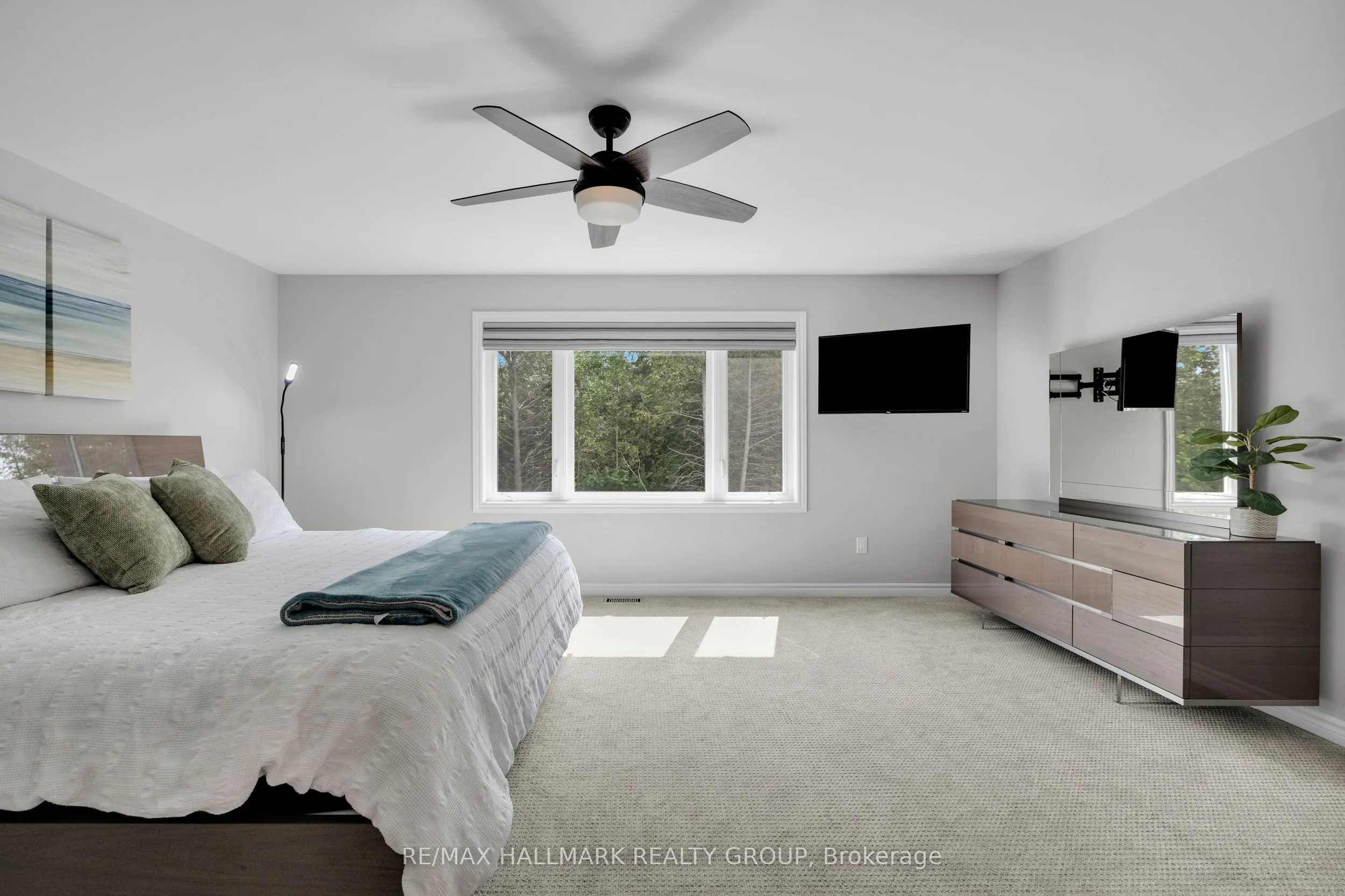 215 Blackhorse Drive