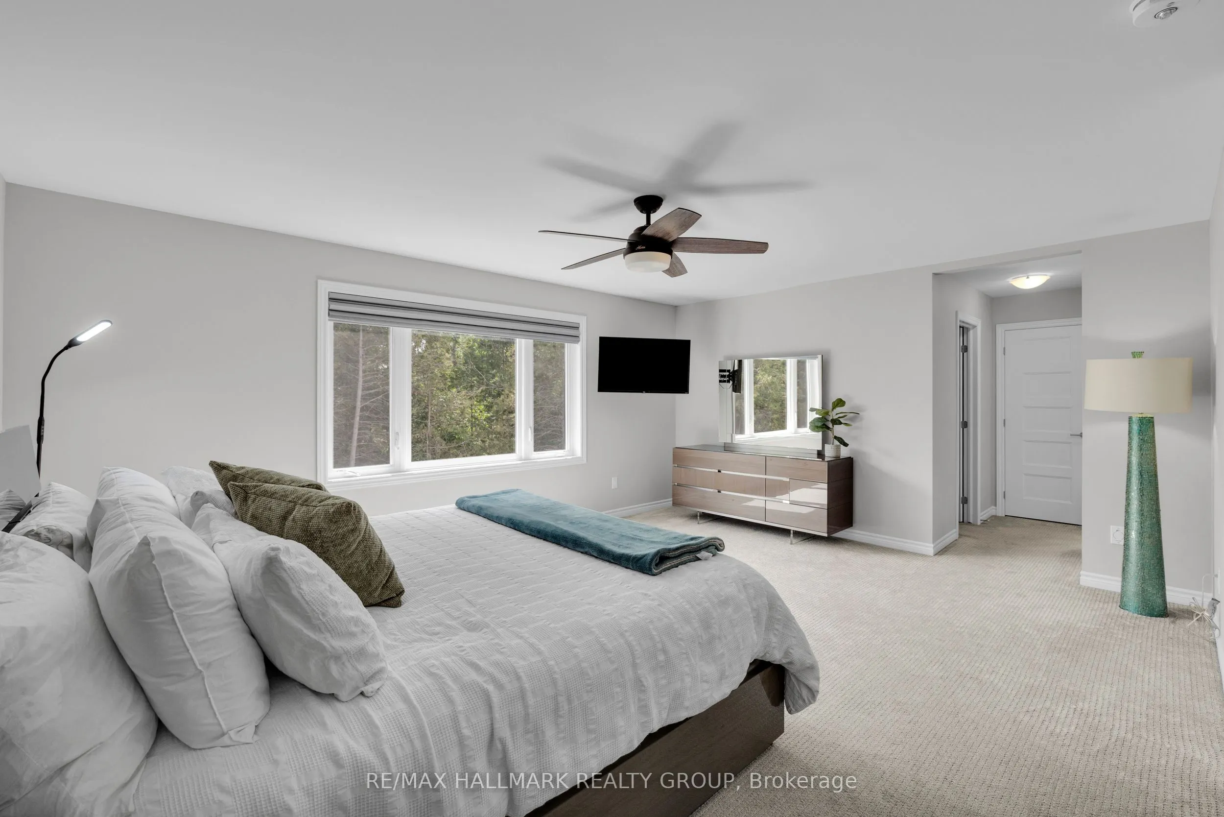 215 Blackhorse Drive