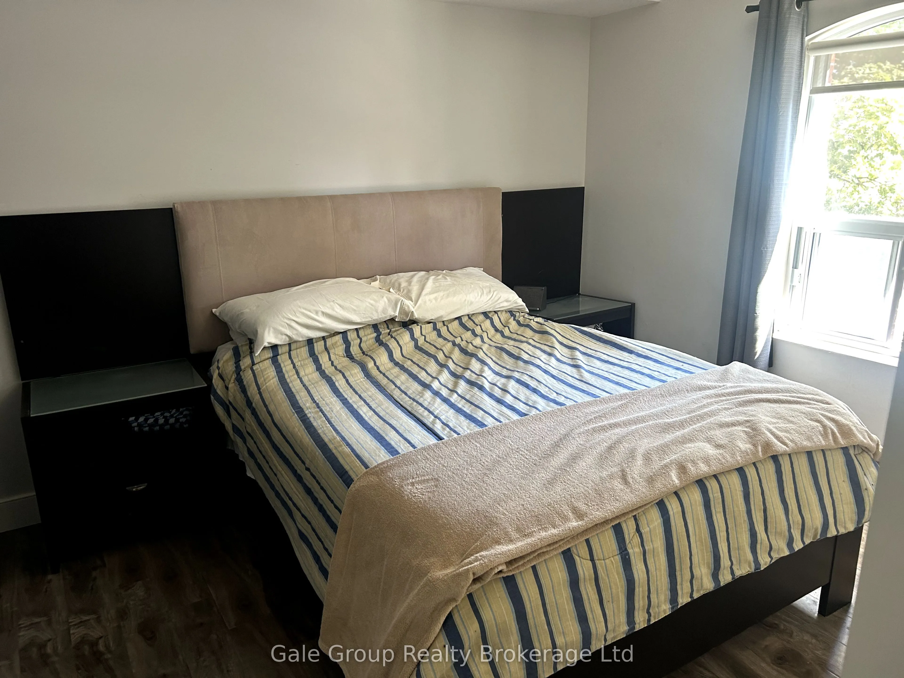 34 Brock Street, #203