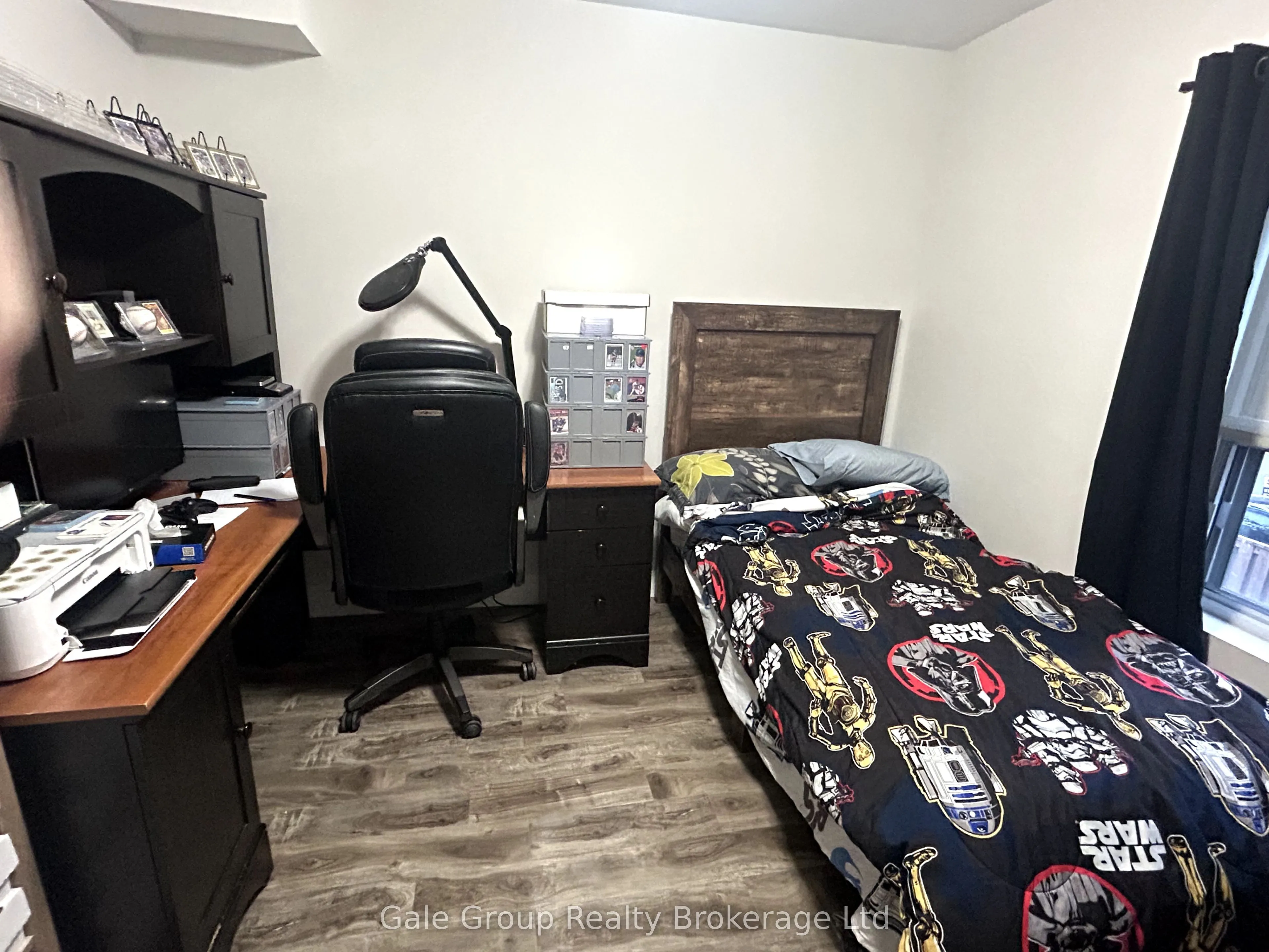 34 Brock Street, #203