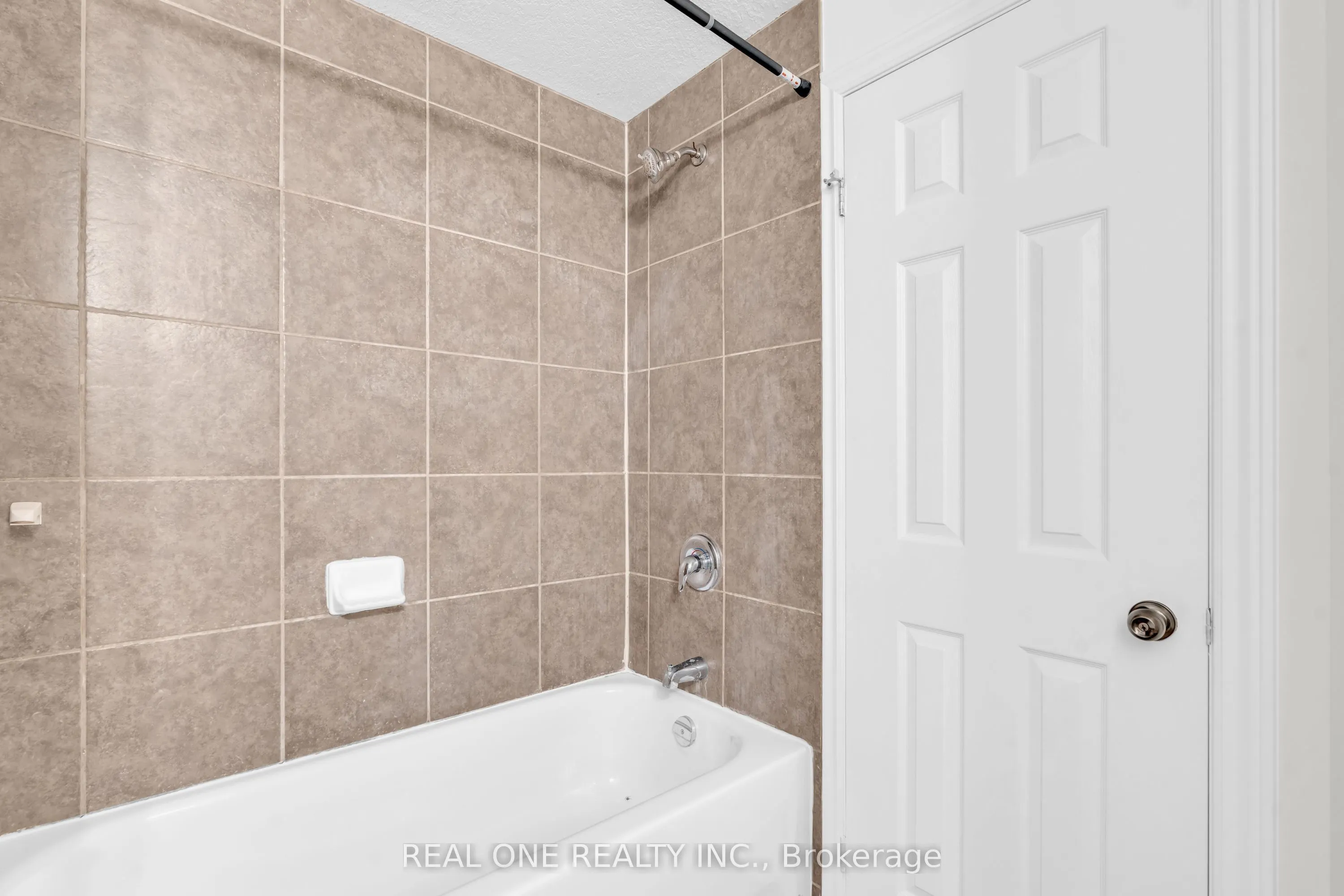 128 Dawn Avenue, #Basement