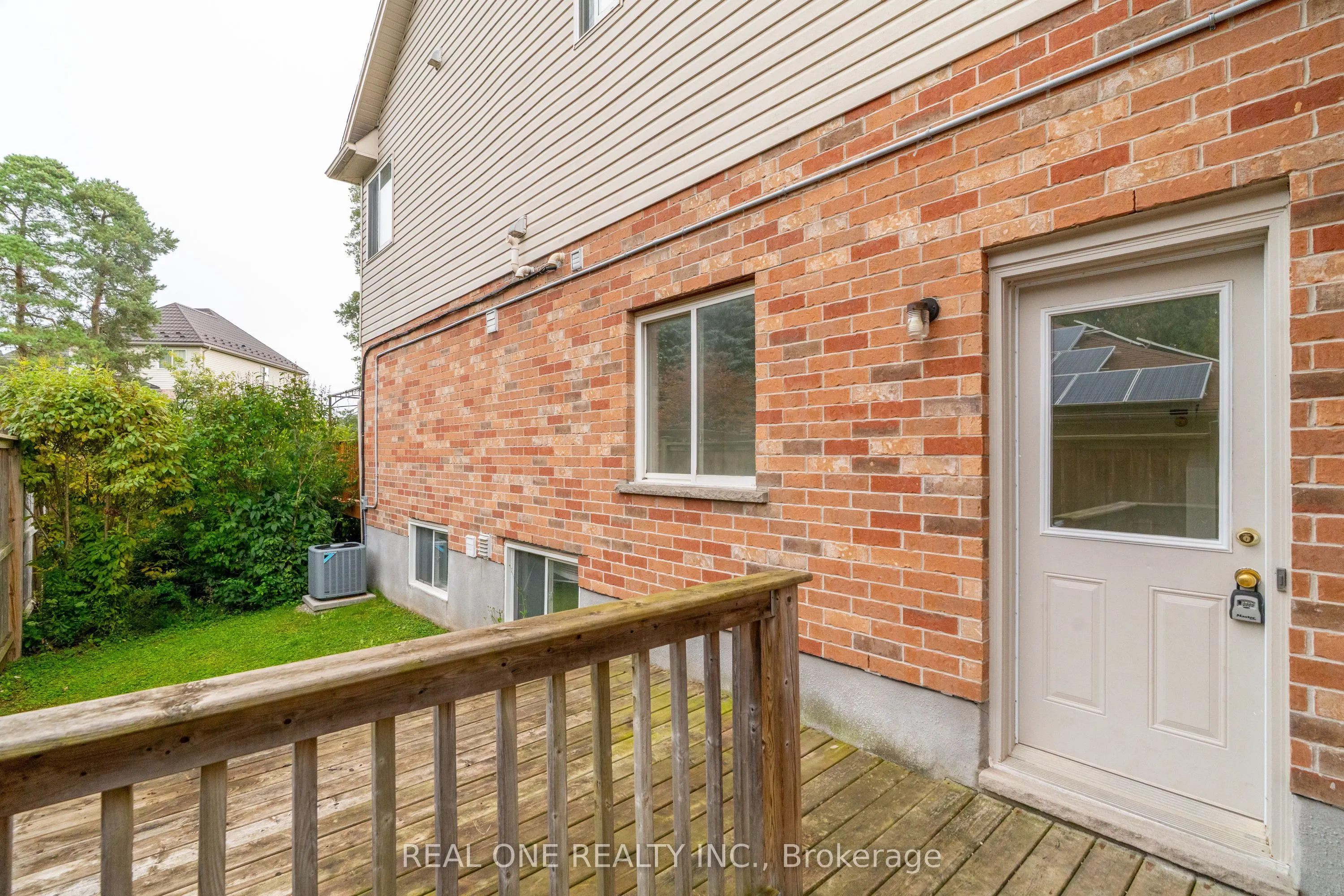128 Dawn Avenue, #Basement