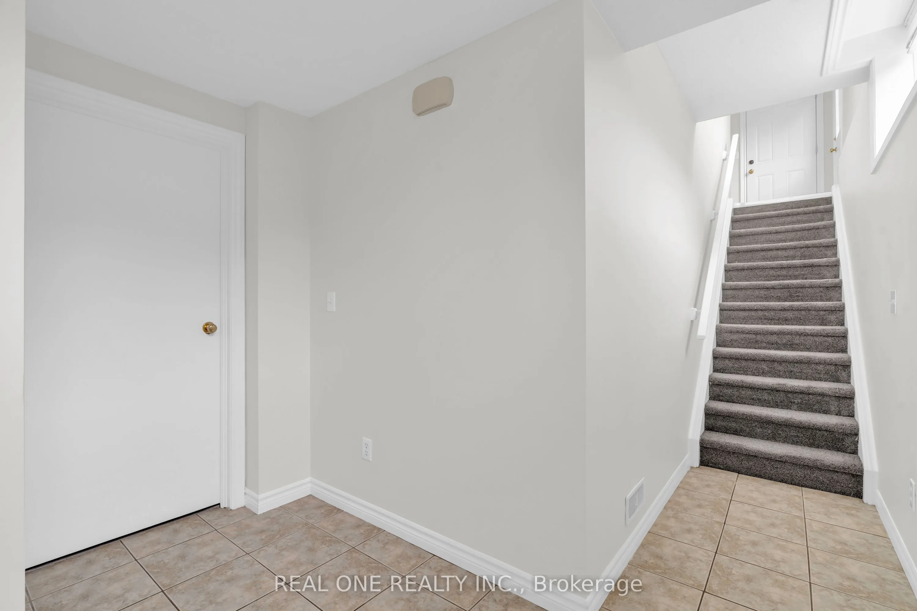 128 Dawn Avenue, #Basement