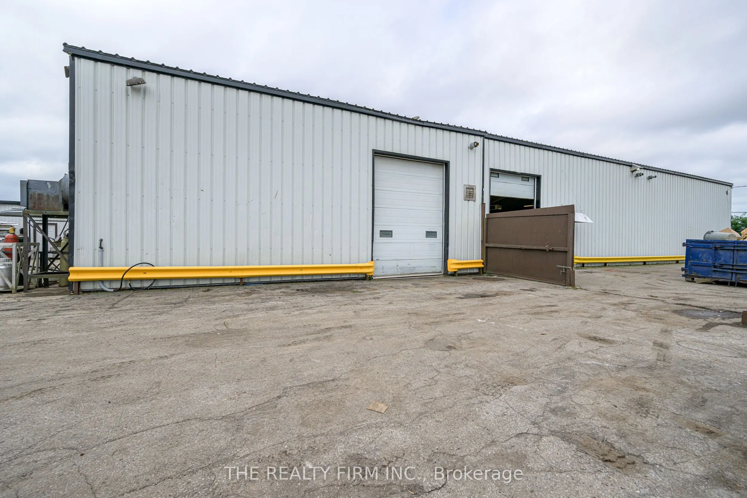 9 Barrie Boulevard