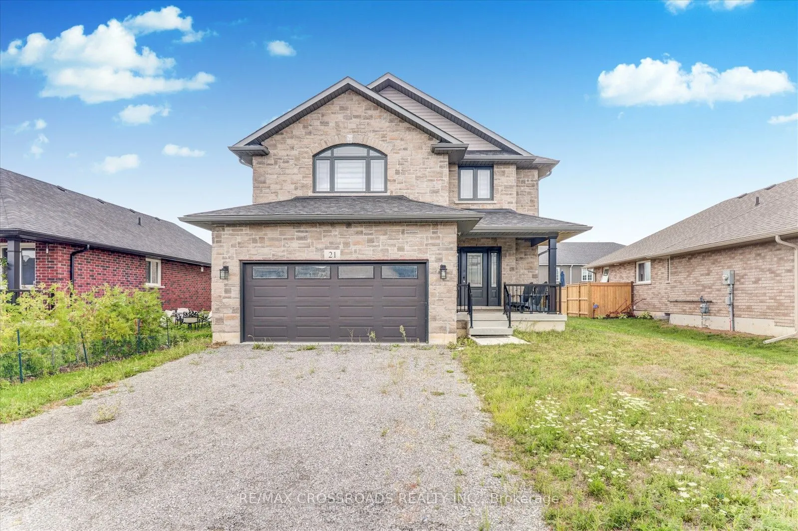 21 Maryann Lane