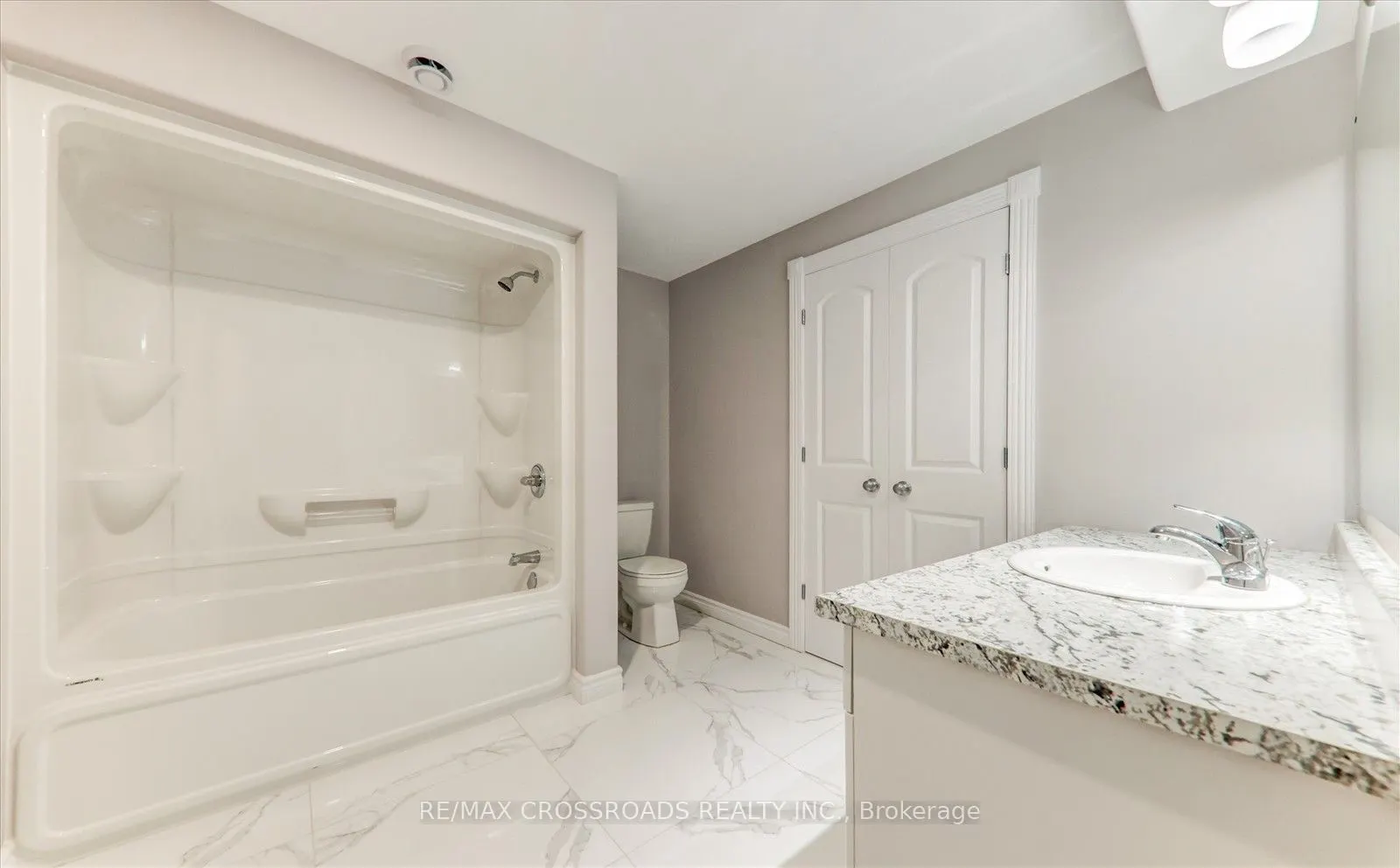 21 Maryann Lane