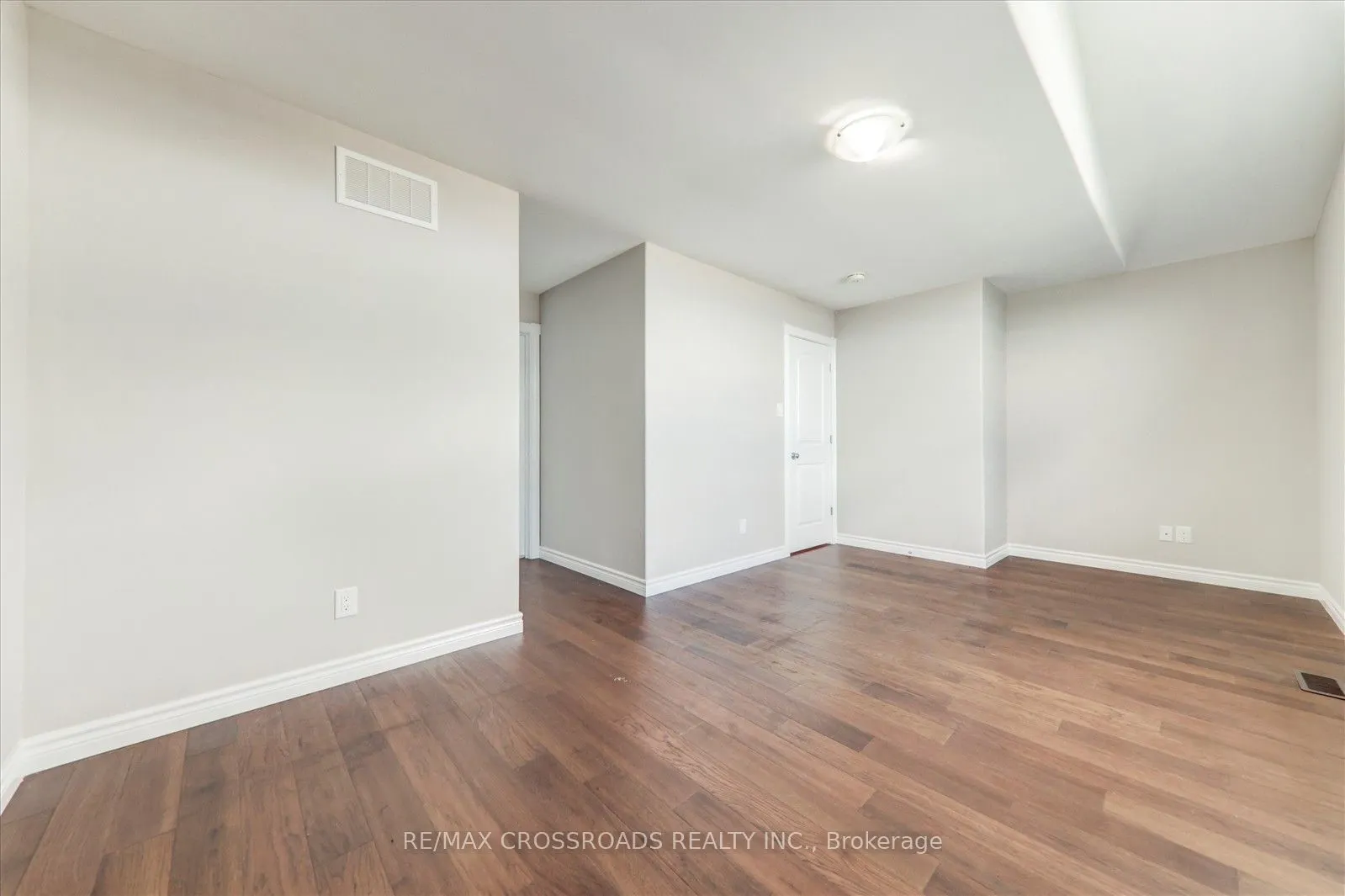 21 Maryann Lane