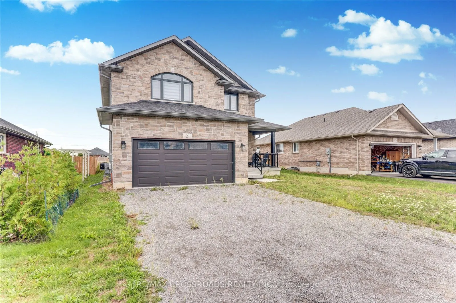 21 Maryann Lane
