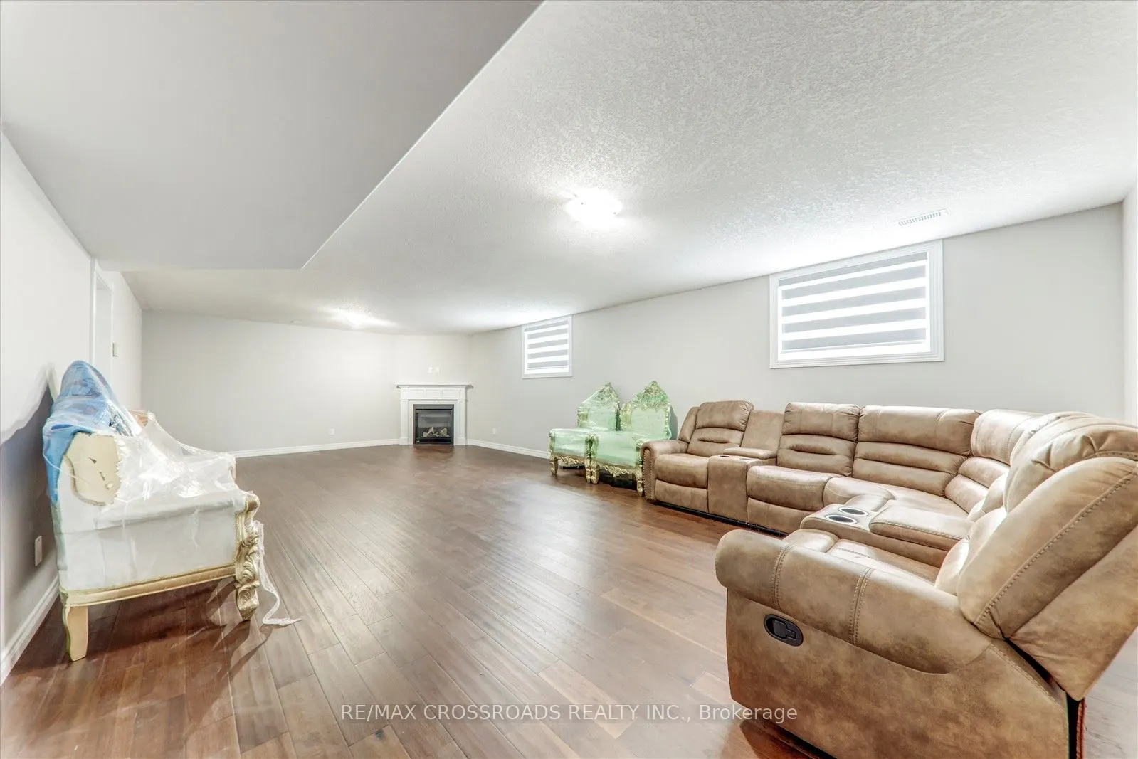 21 Maryann Lane