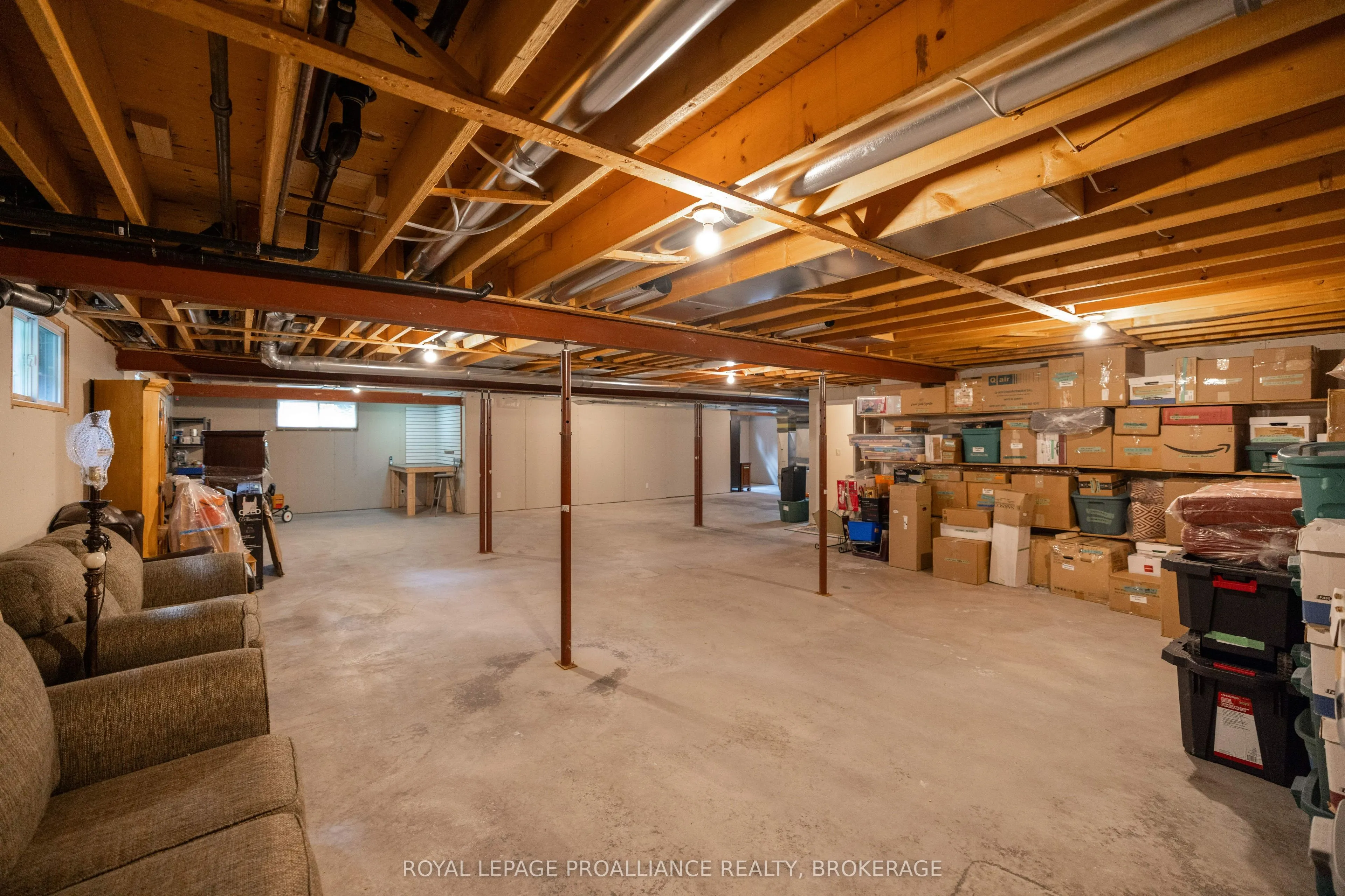 387 Honeywood Avenue