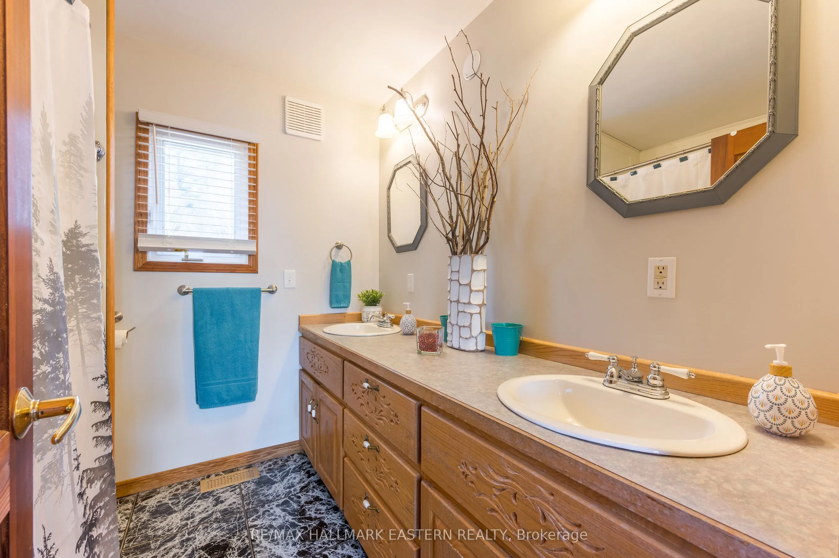 152A Paradise Landing Road