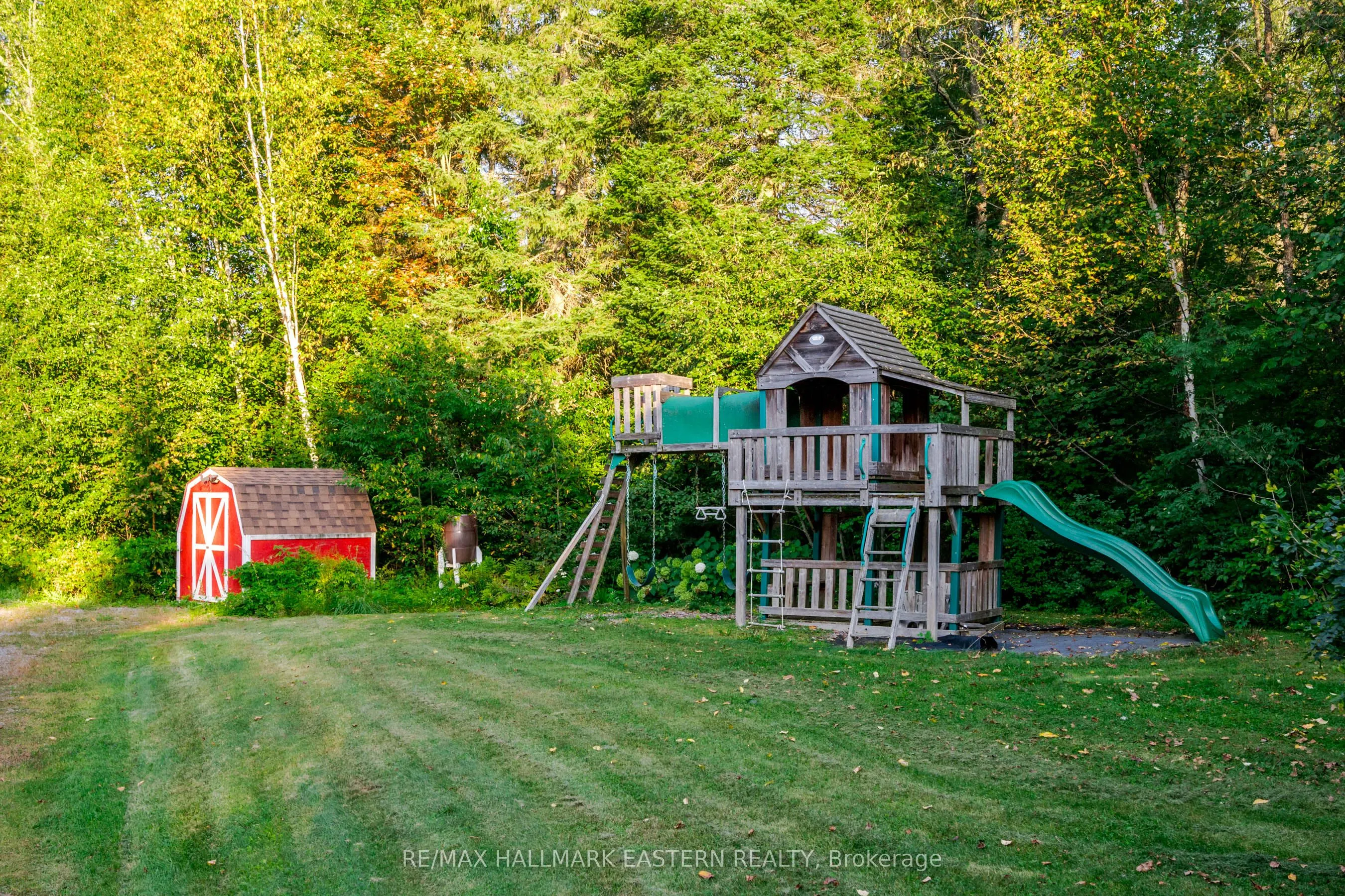 152A Paradise Landing Road