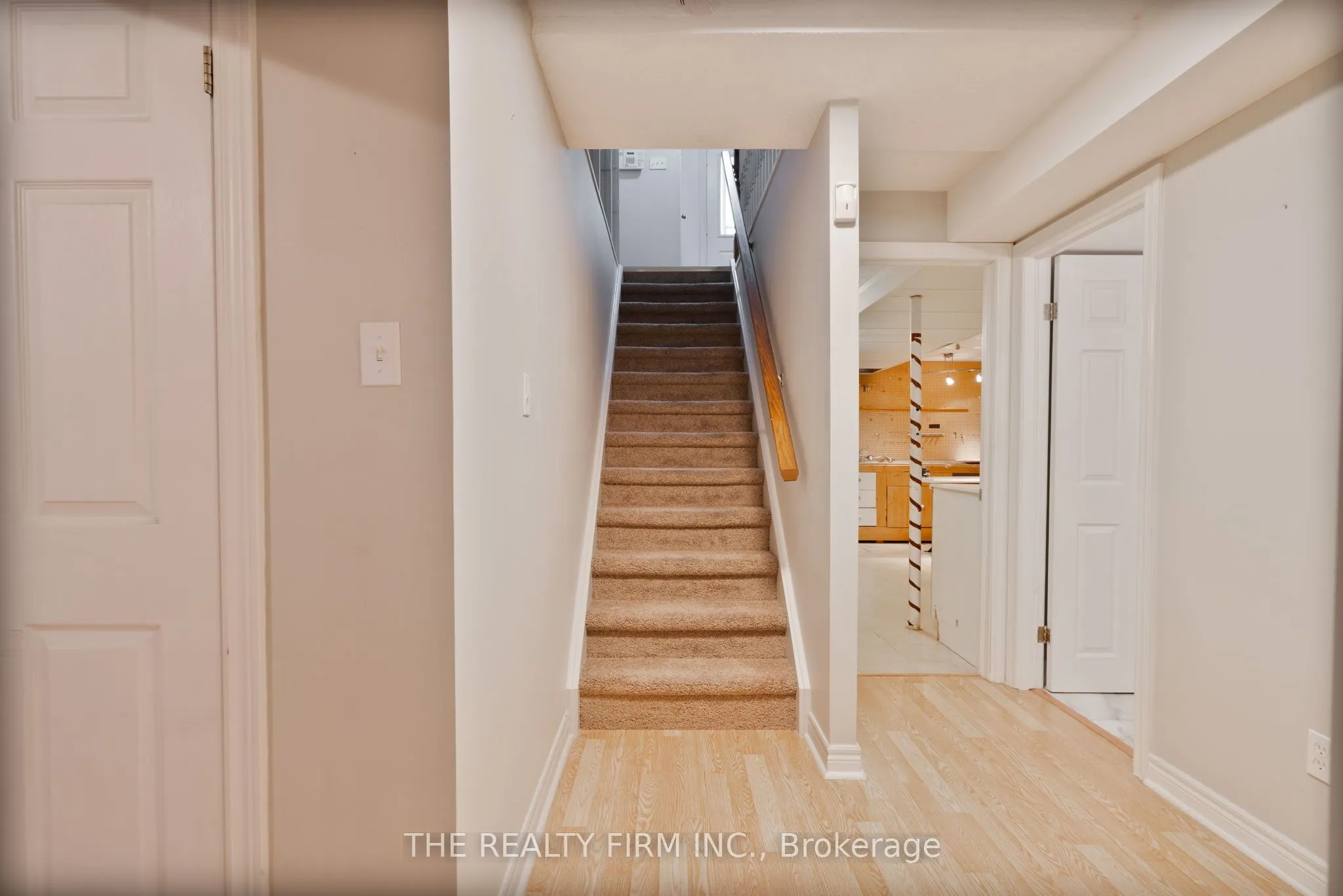 1241 Hamilton Road, #7