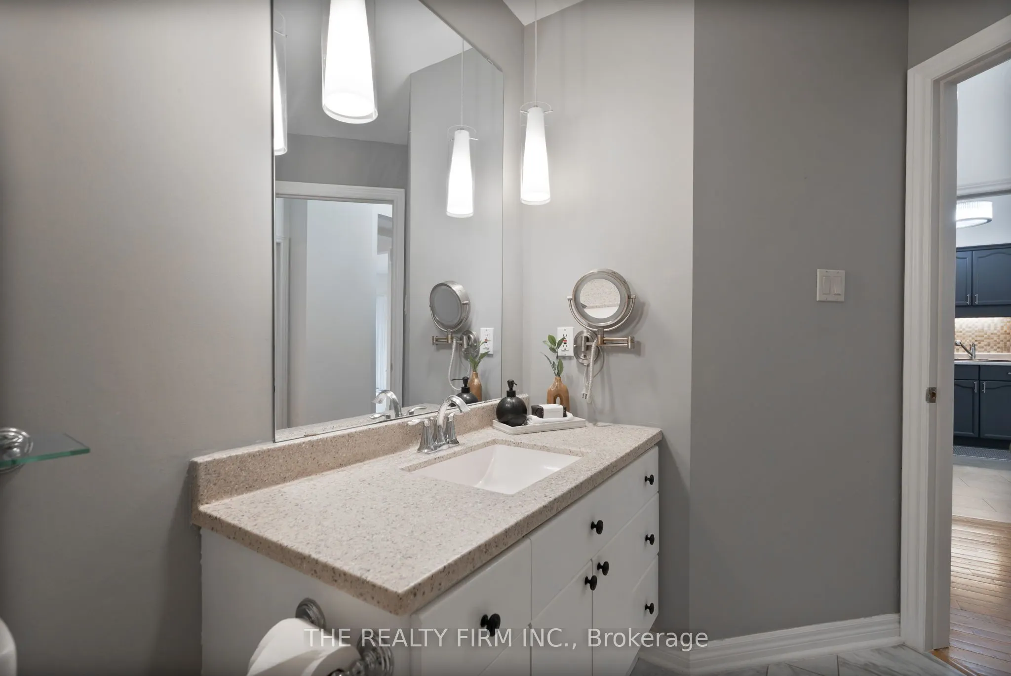 1241 Hamilton Road, #7