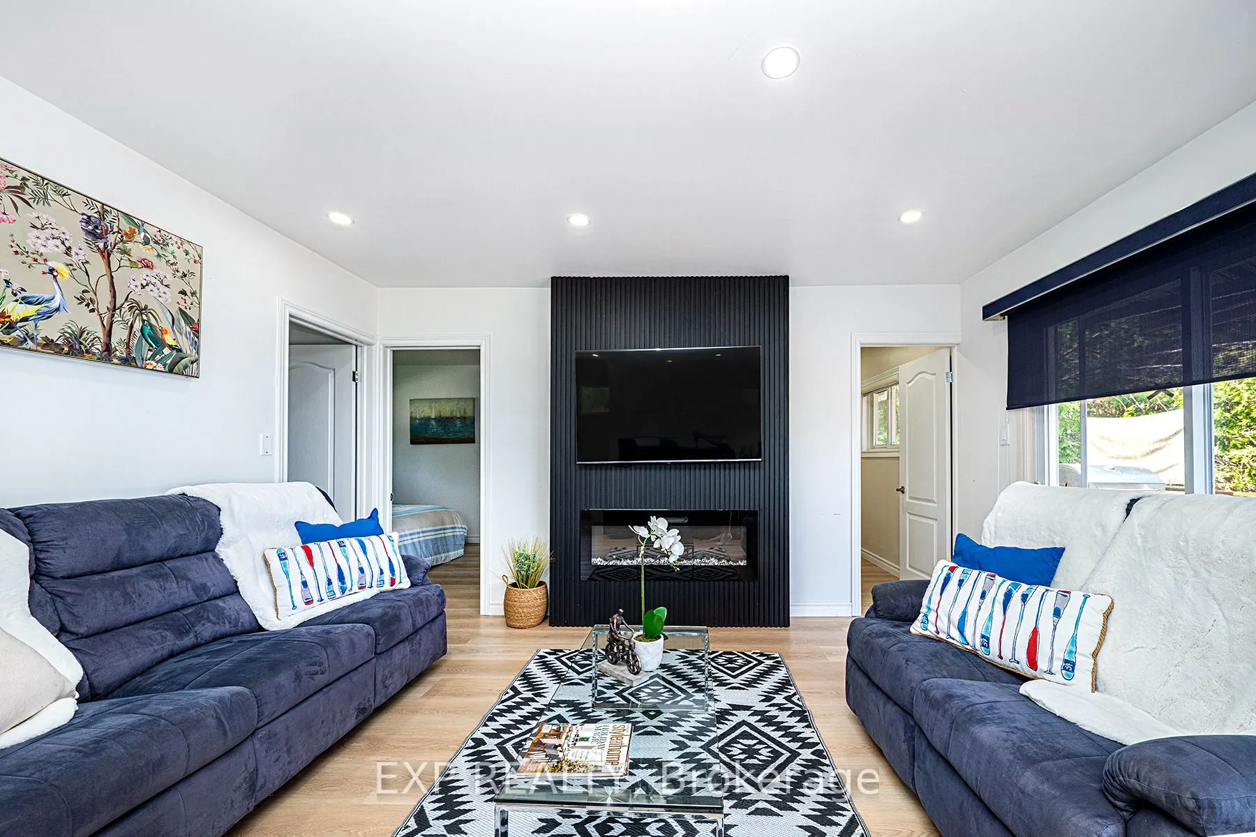 12 Cedar Point Road