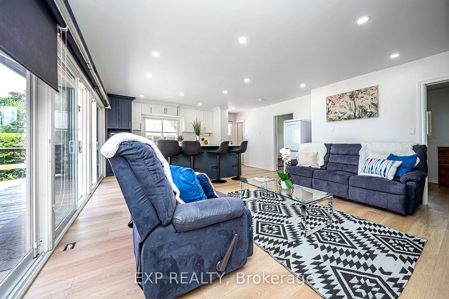 12 Cedar Point Road