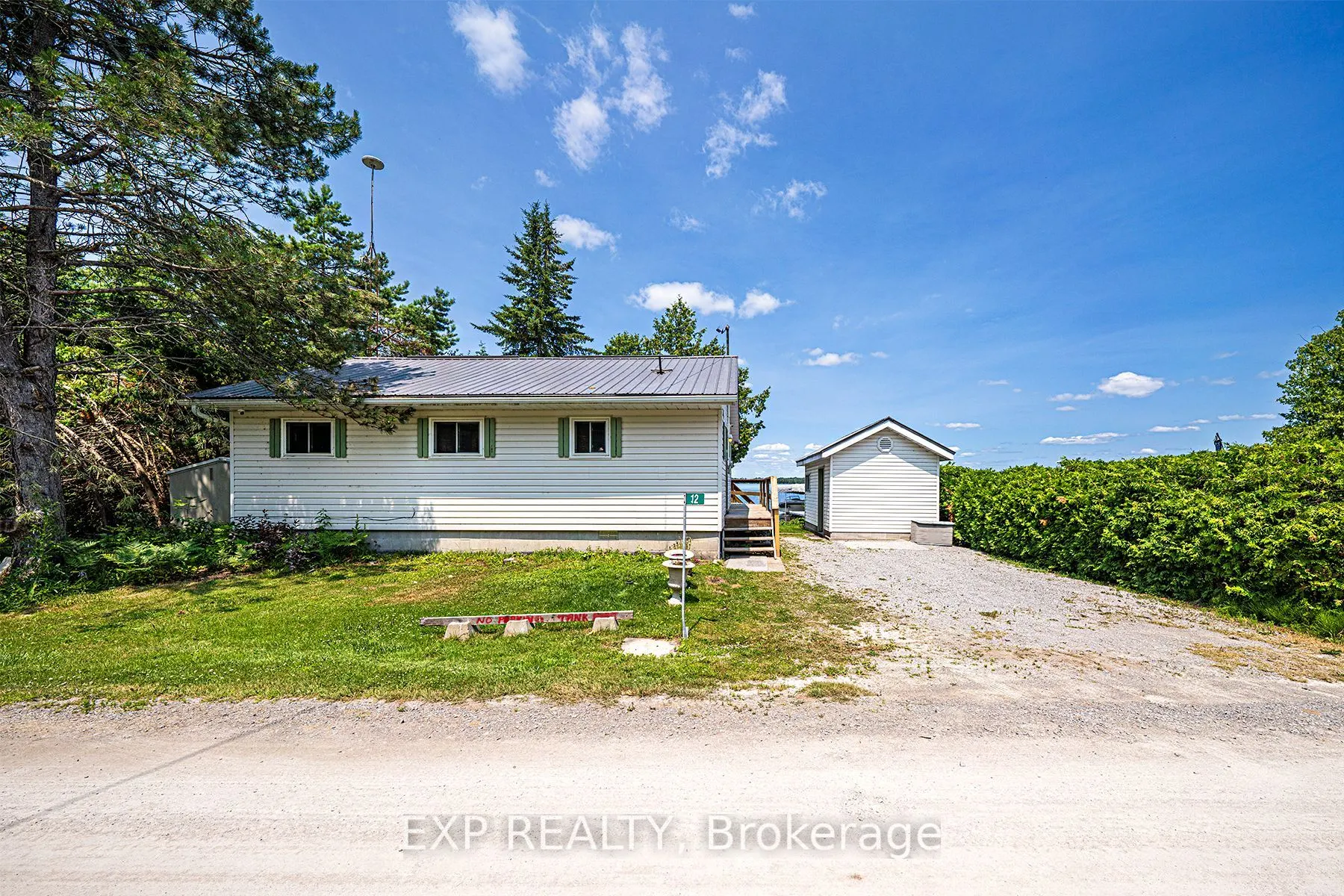 12 Cedar Point Road