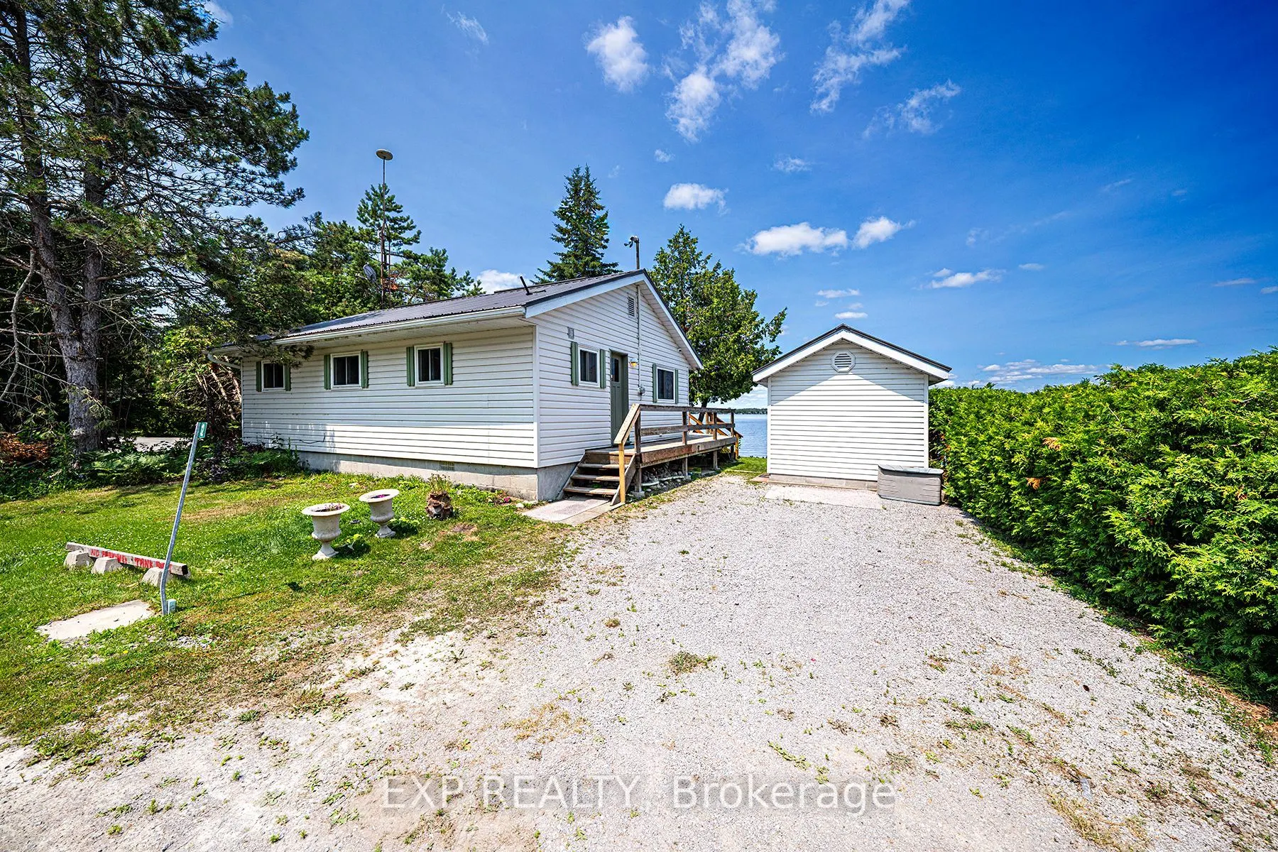 12 Cedar Point Road