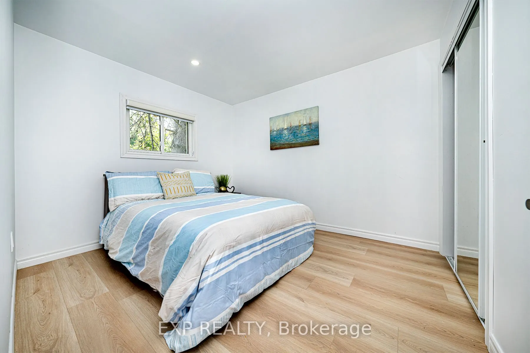 12 Cedar Point Road