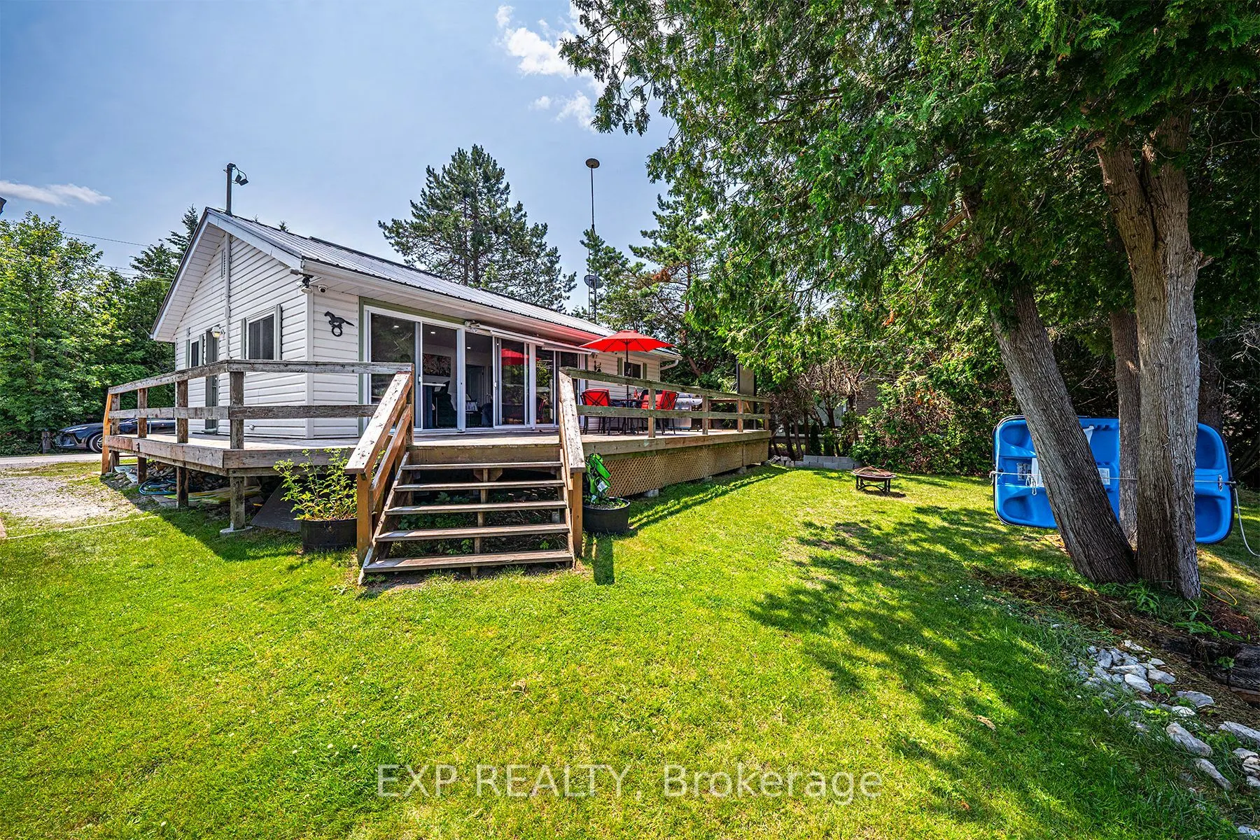 12 Cedar Point Road