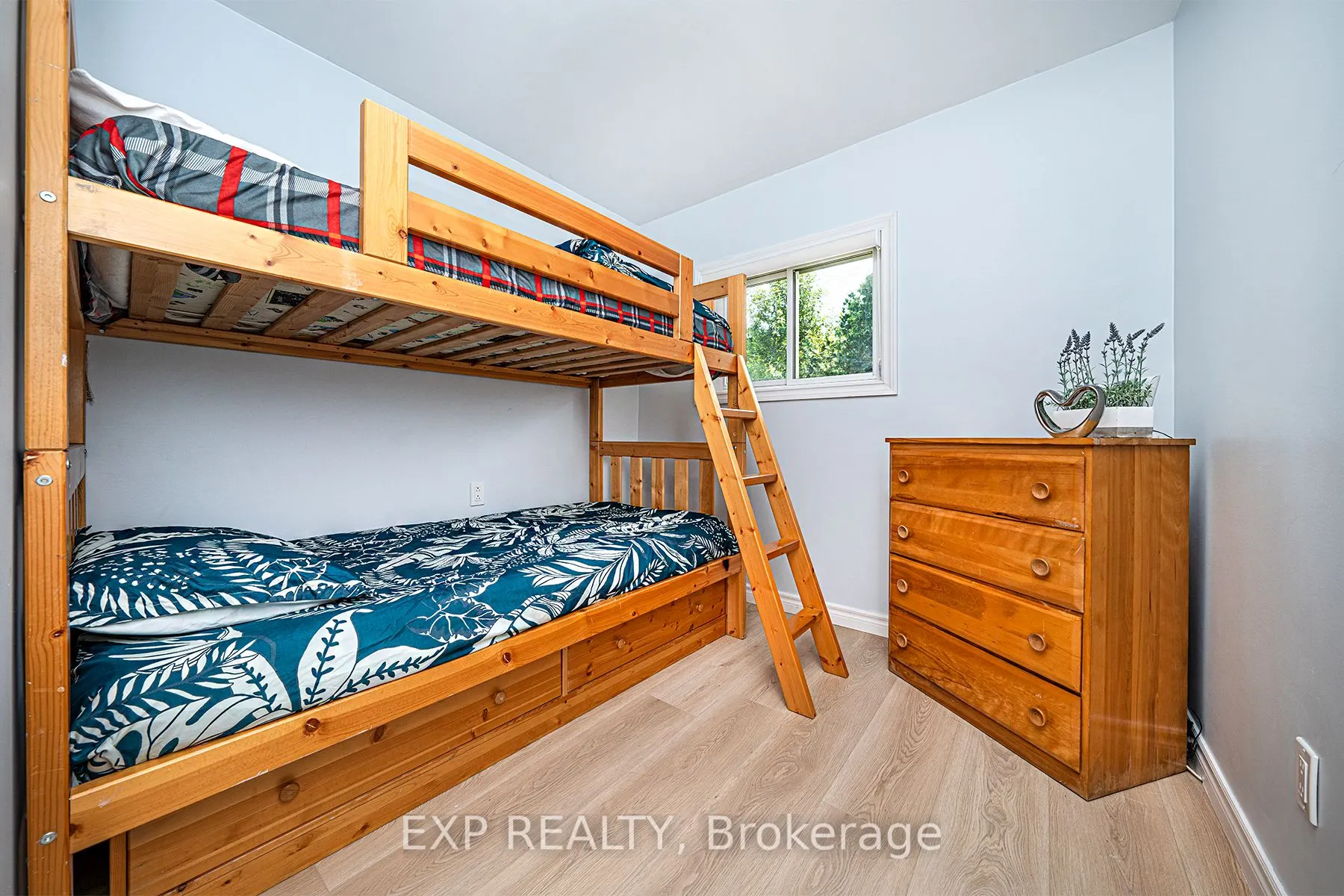 12 Cedar Point Road