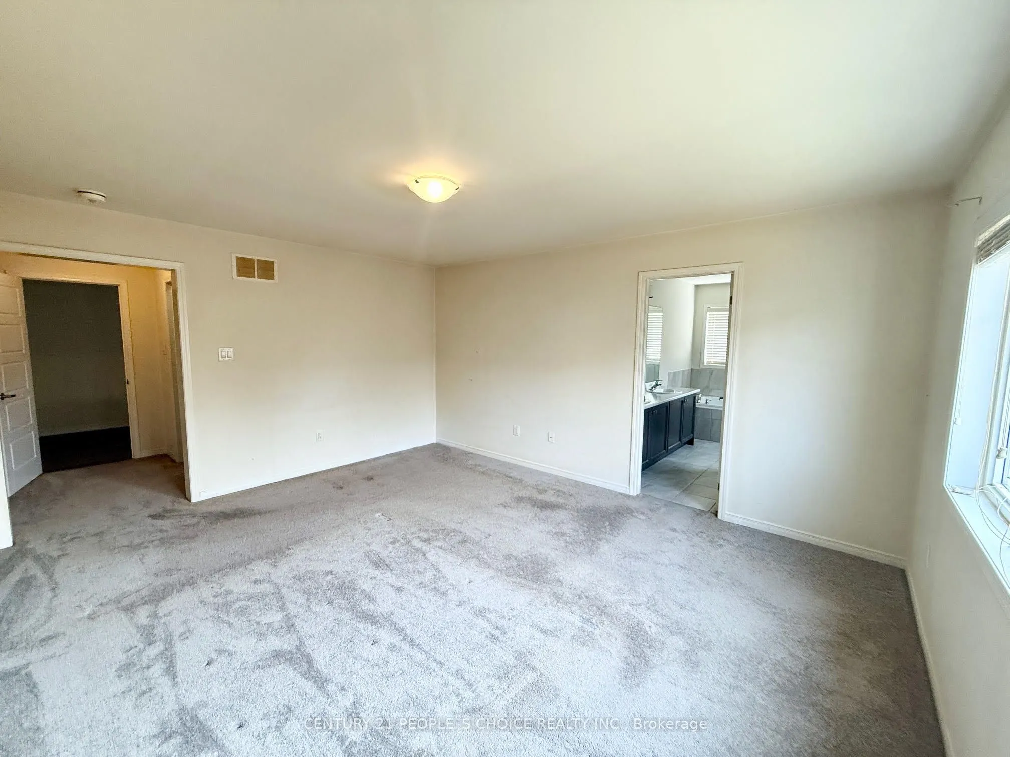 8612 Chickory Trail