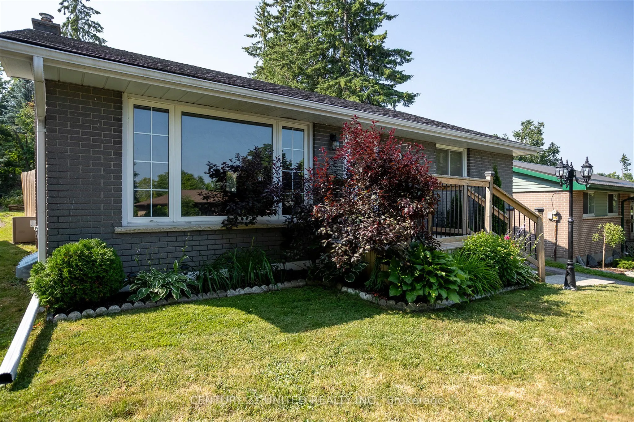 273 Riverview Heights