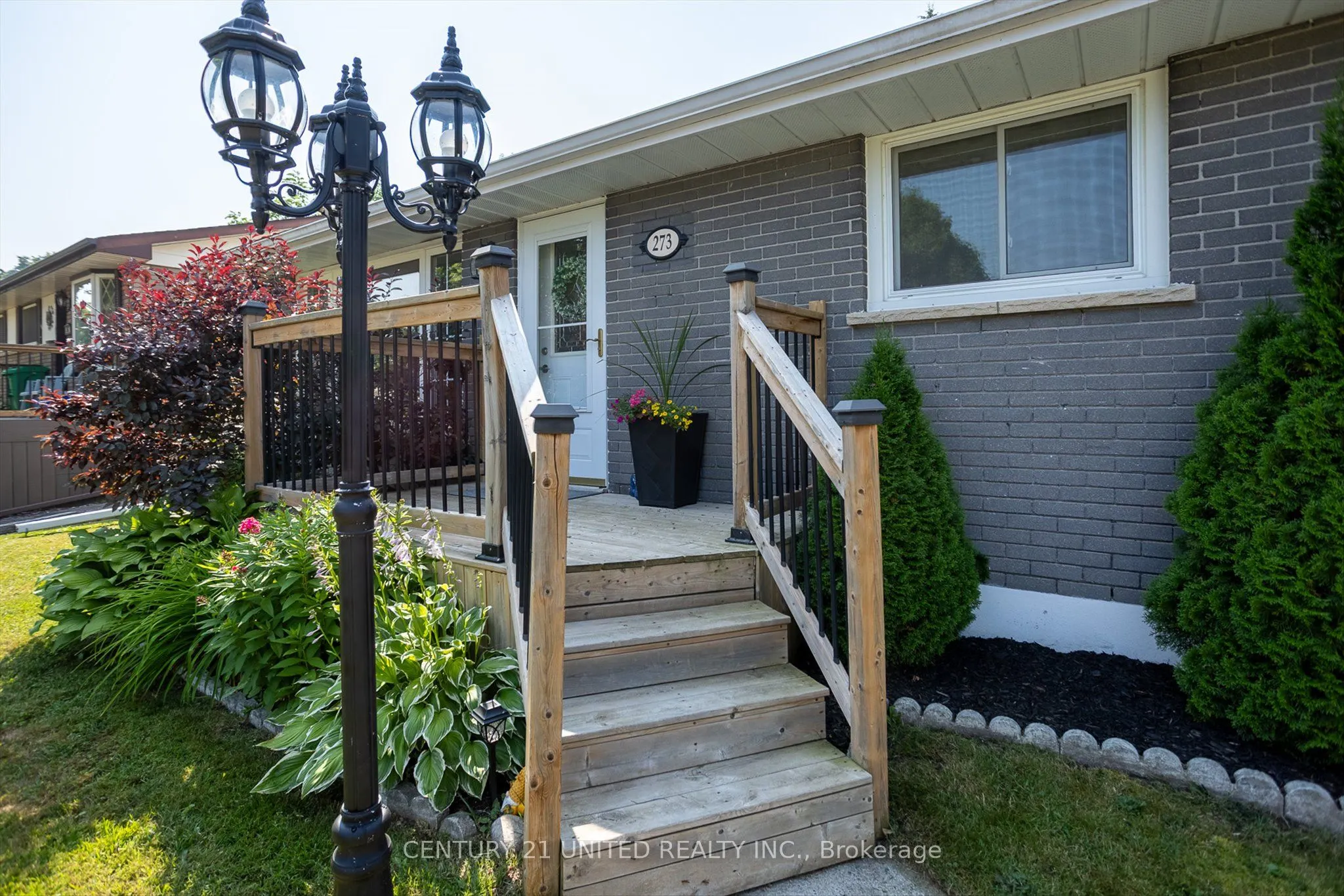 273 Riverview Heights