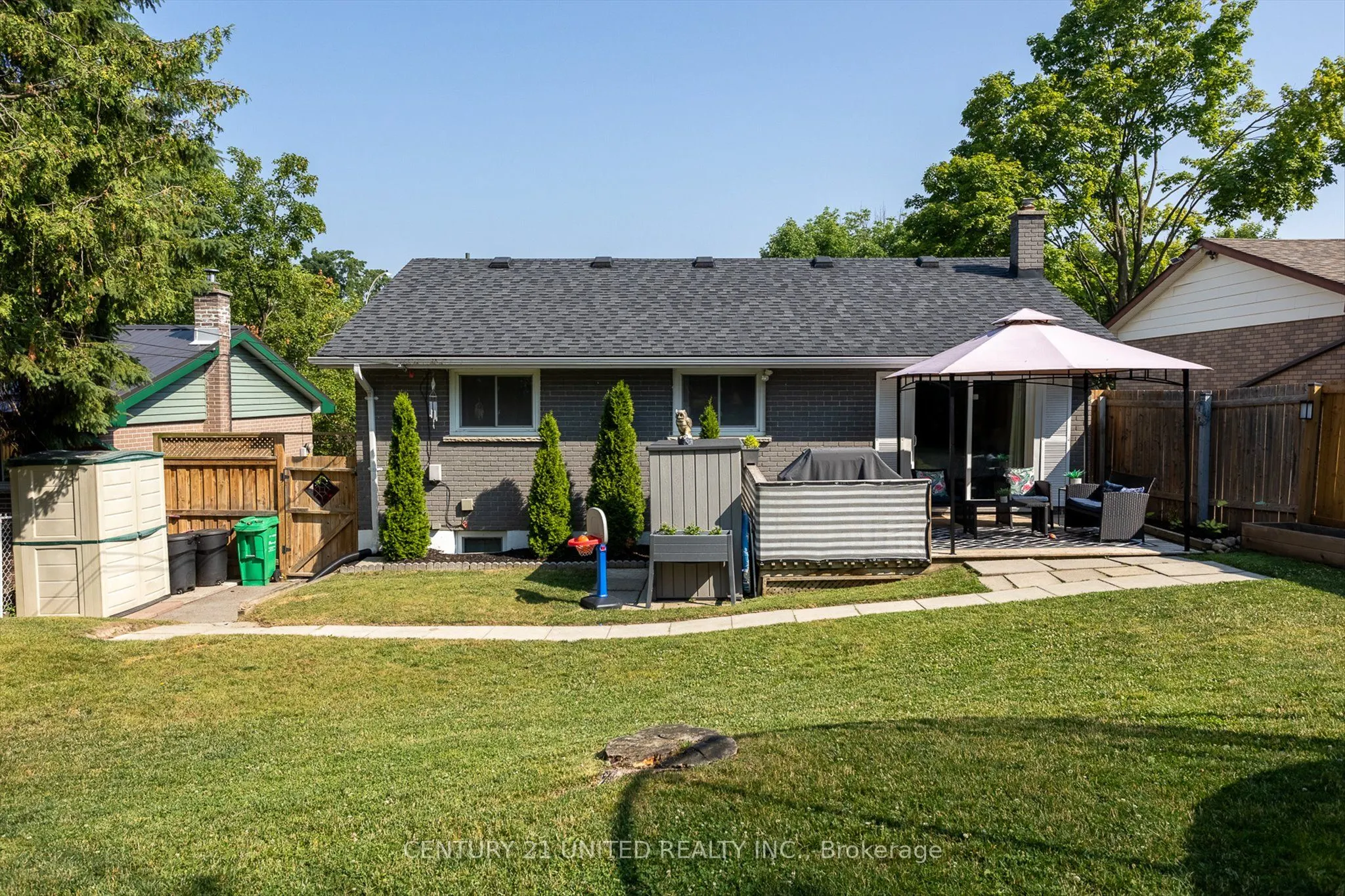 273 Riverview Heights