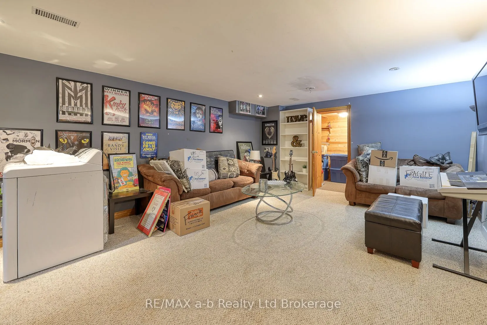 42 John Davies Drive