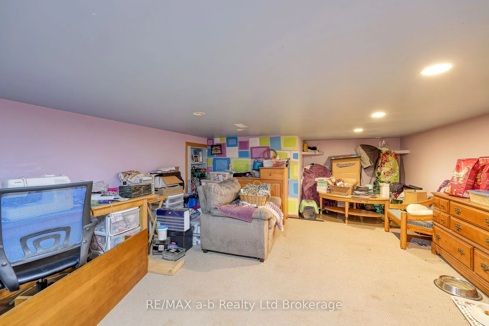 42 John Davies Drive