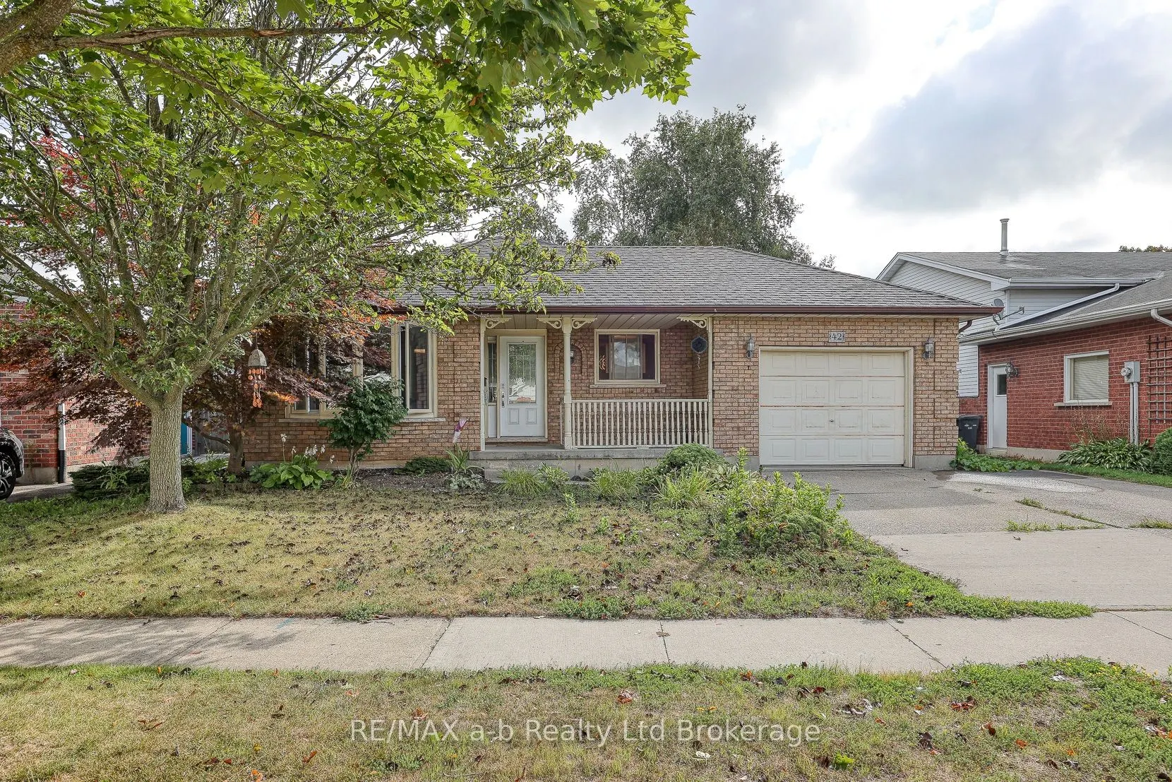 42 John Davies Drive