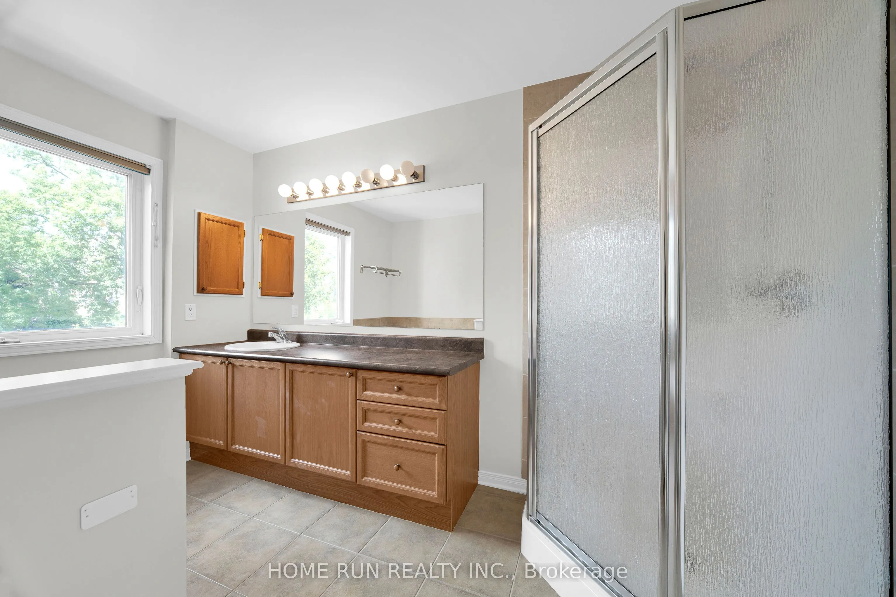 3438 WYMAN Crescent