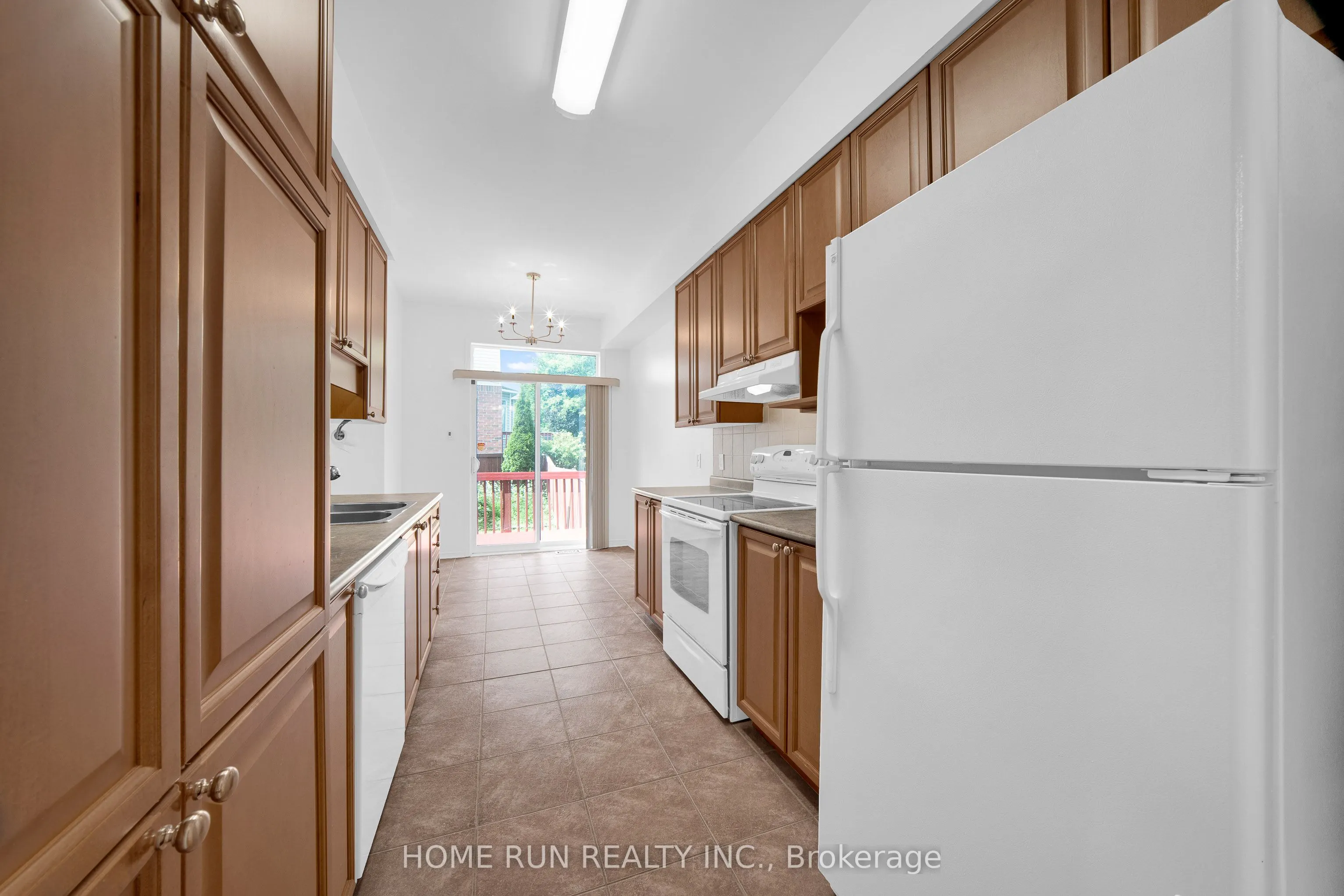 3438 WYMAN Crescent