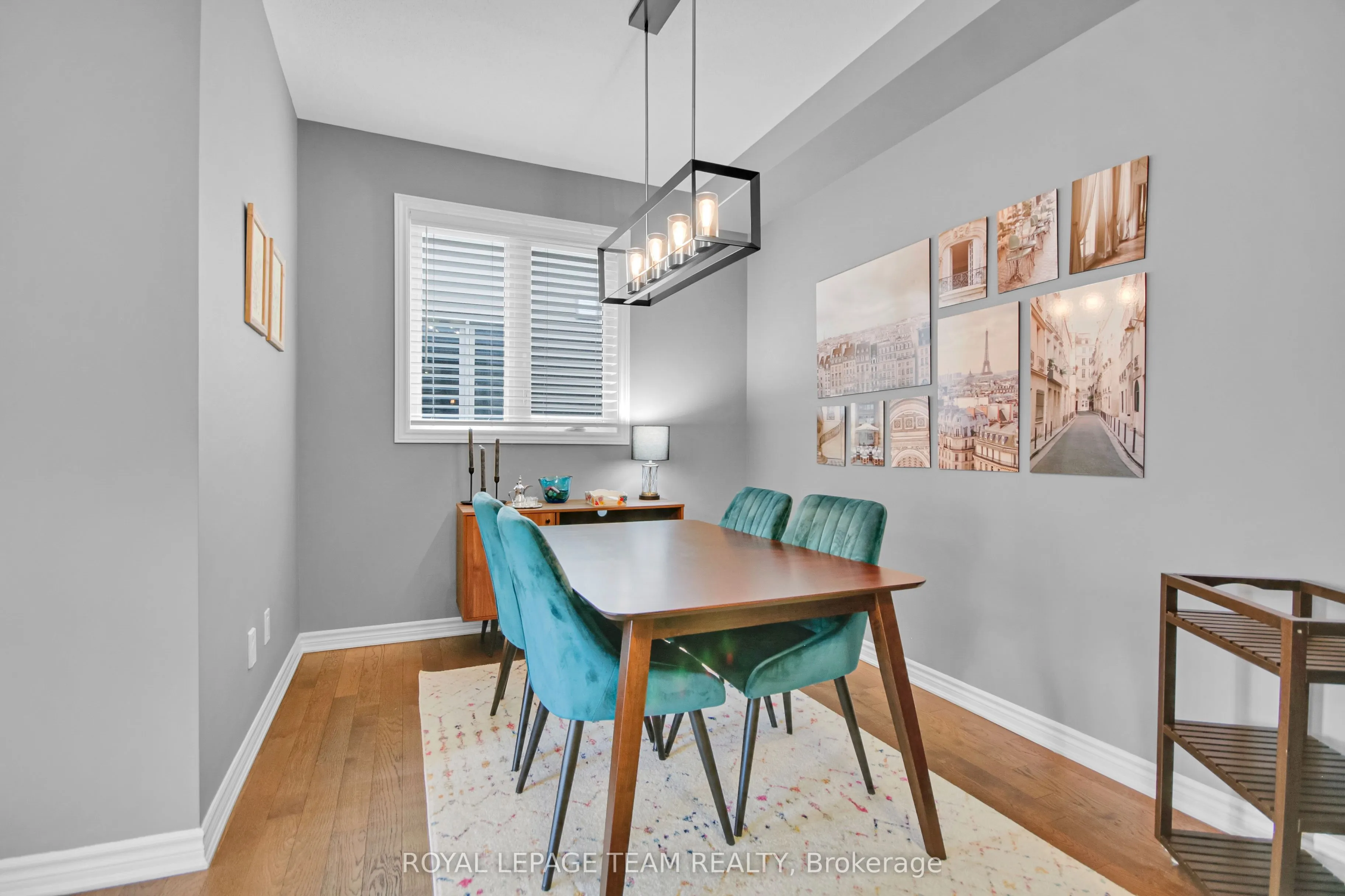 28 Caspian Row