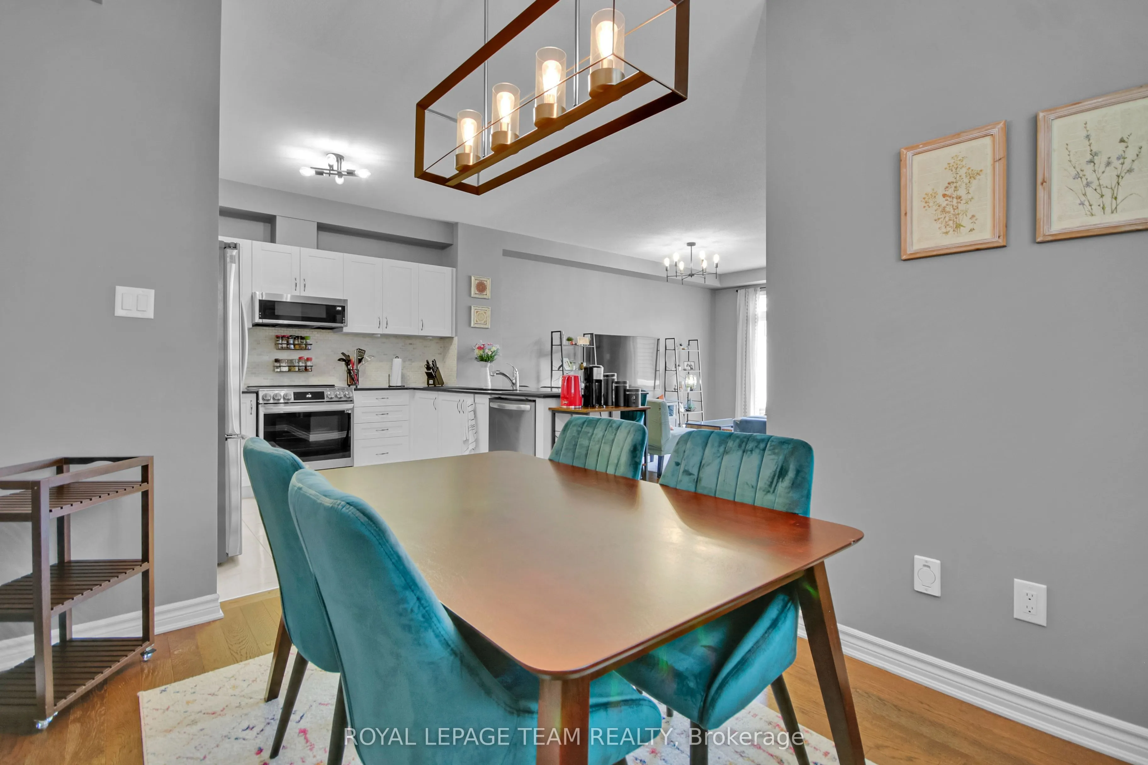 28 Caspian Row