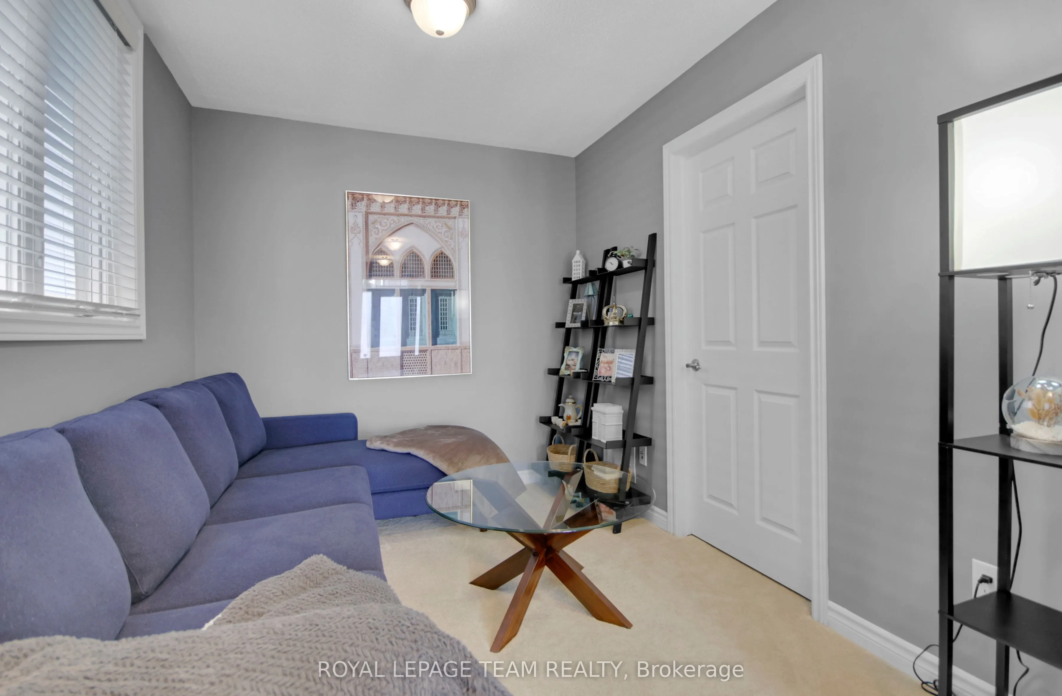 28 Caspian Row