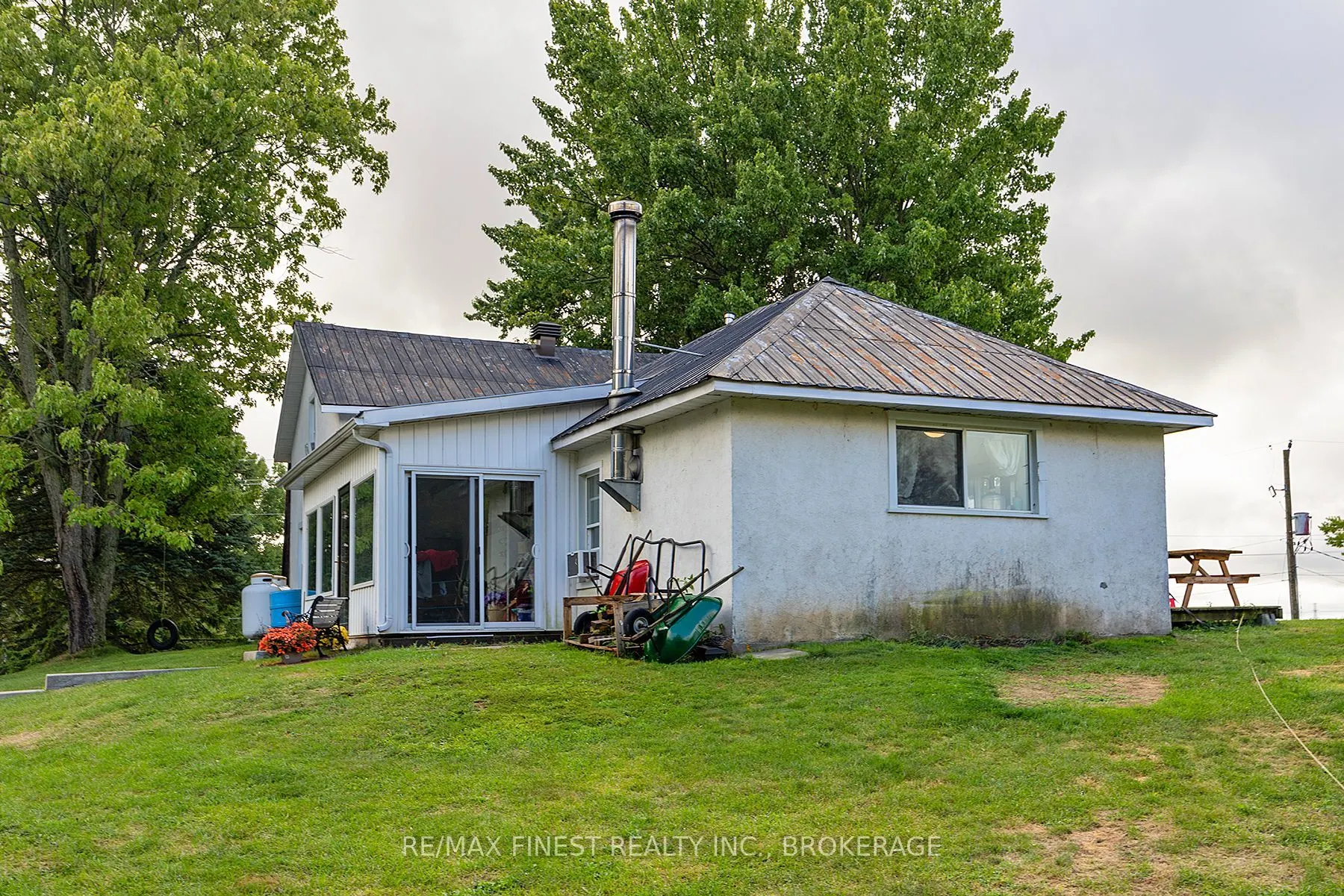1069 County Road 9