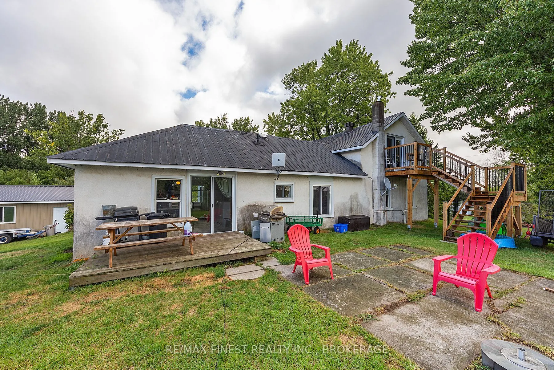 1069 County Road 9