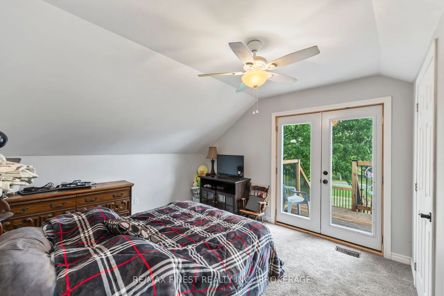 1069 County Road 9