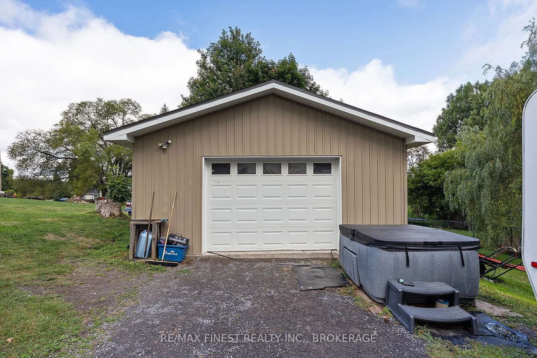 1069 County Road 9
