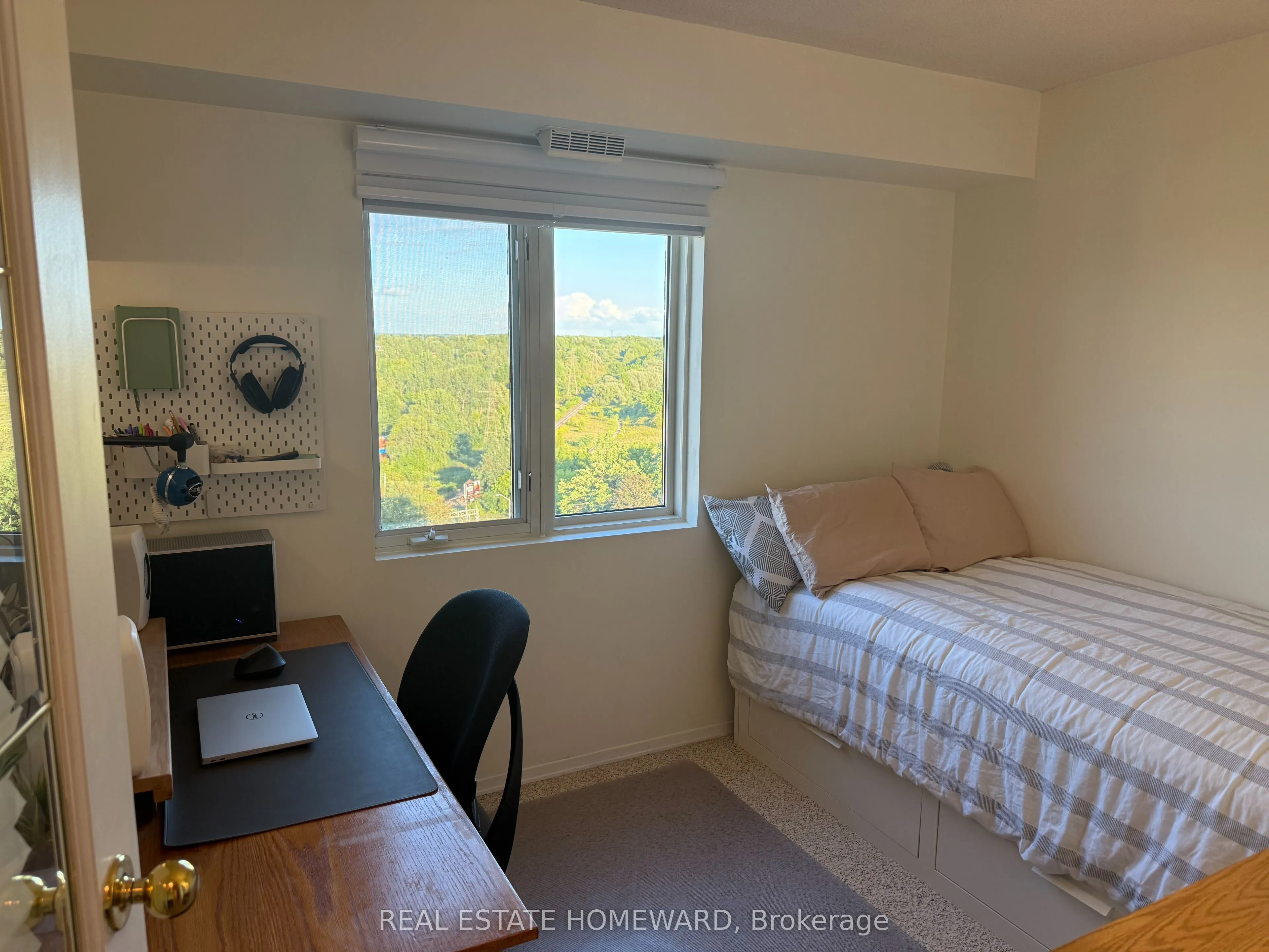 860 Commissioners Road E, #1505