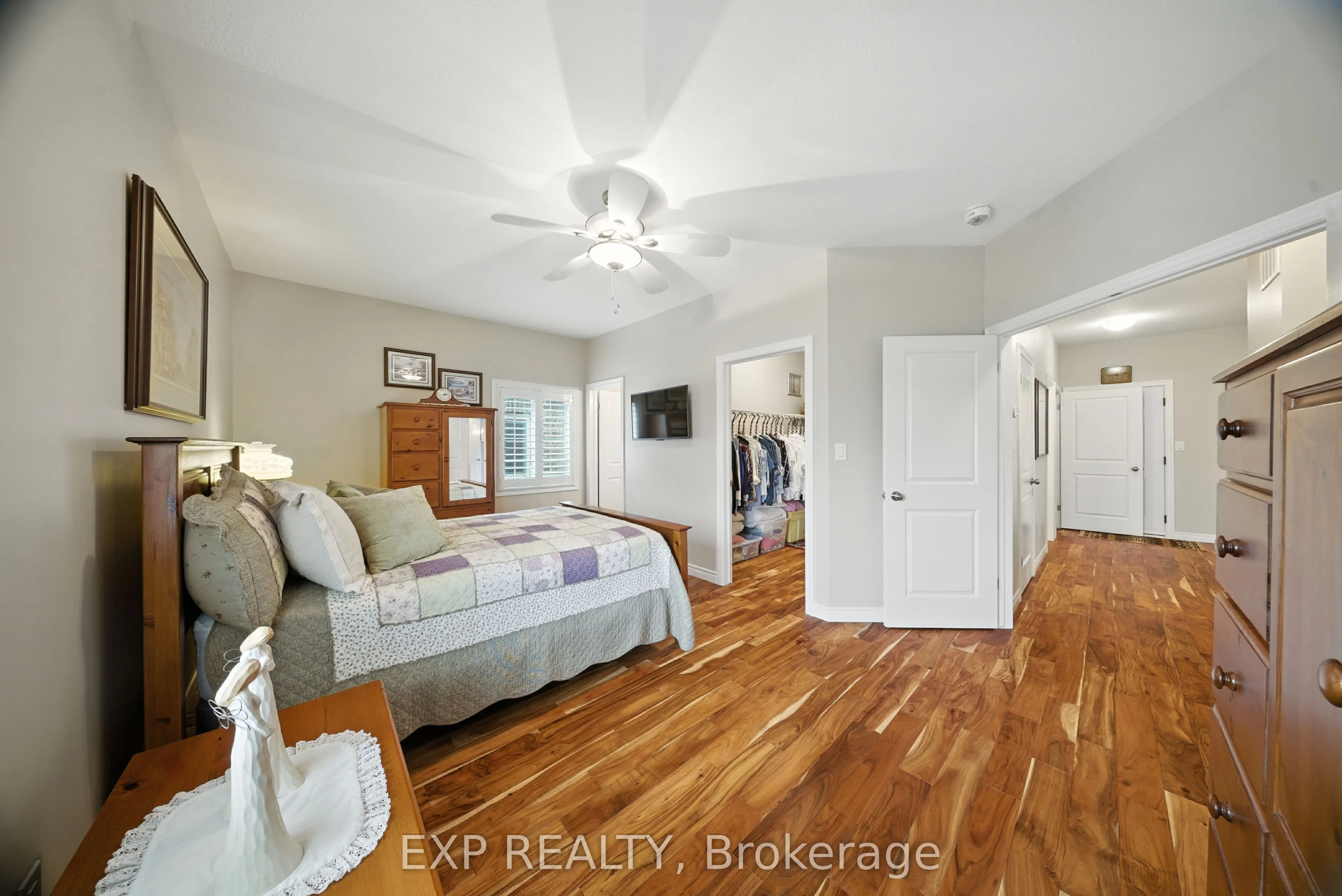 257 Donly Drive S