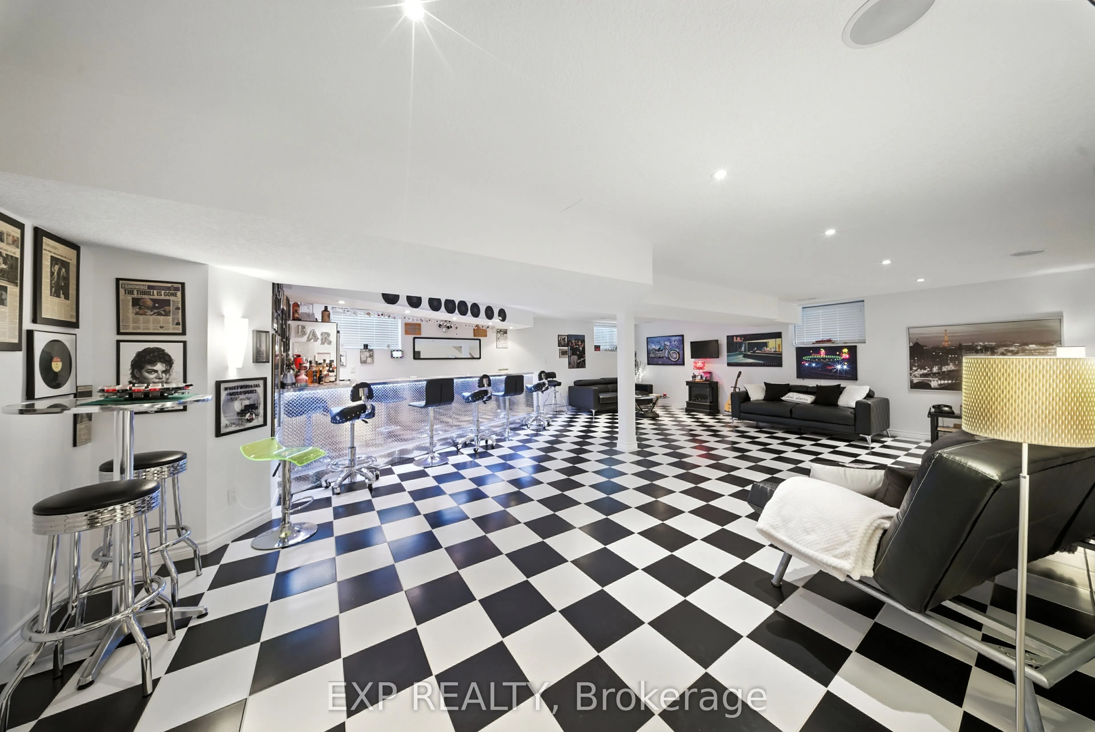 257 Donly Drive S
