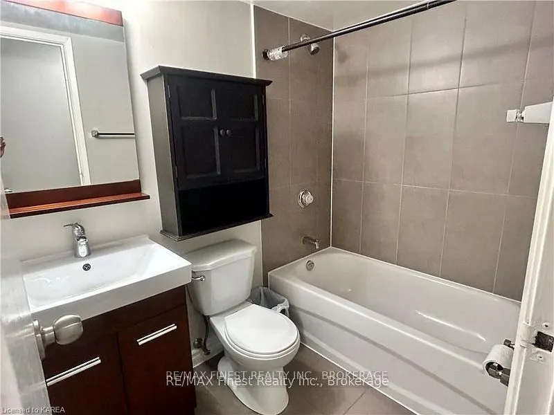 580 ARMSTRONG Road, #110